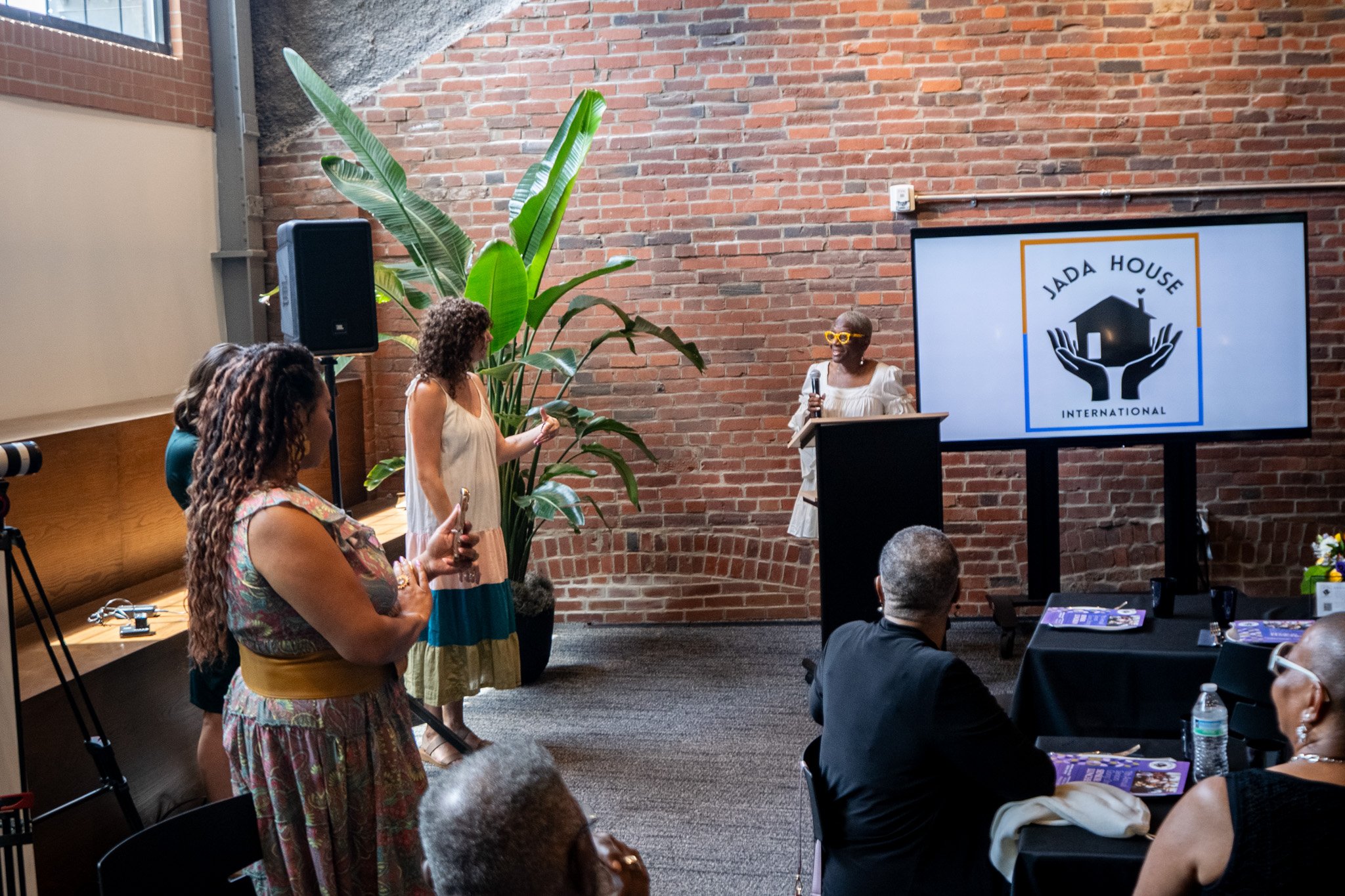 JADAHOUSEINC-SeniorLuncheon-TheRoundHouse-6-6-26-CoreyLankford-079.jpg