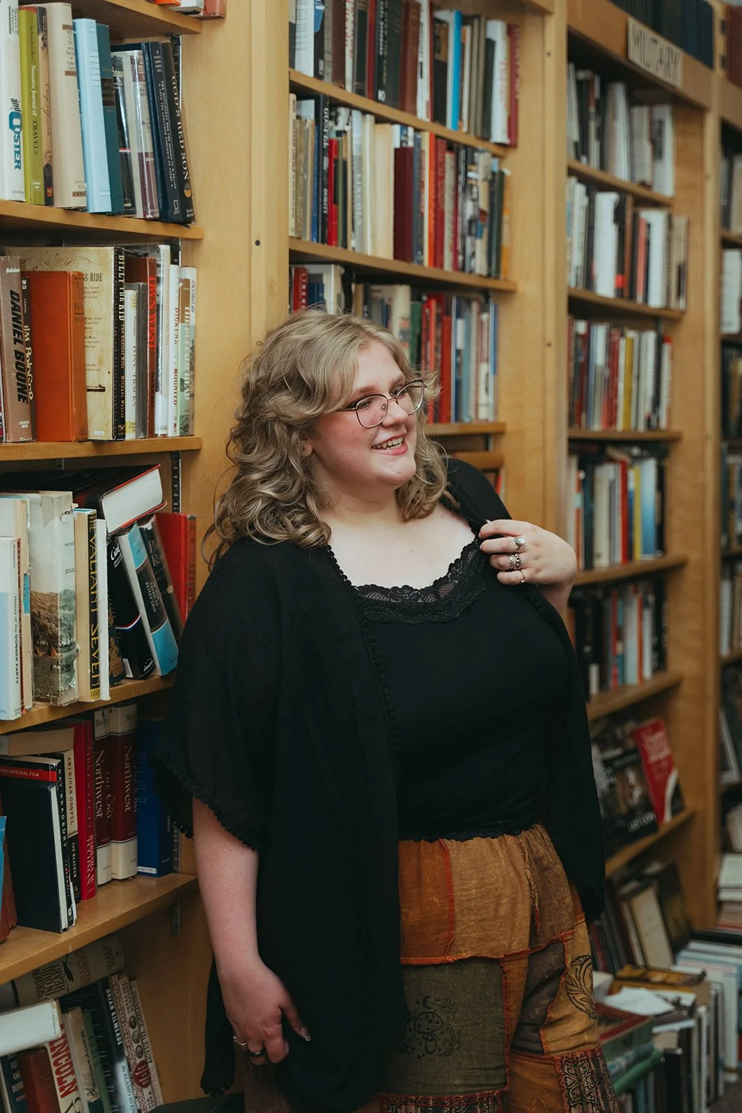 Sydney Senior Photos in a Bookstore | Grand Rapids Senior Photographer