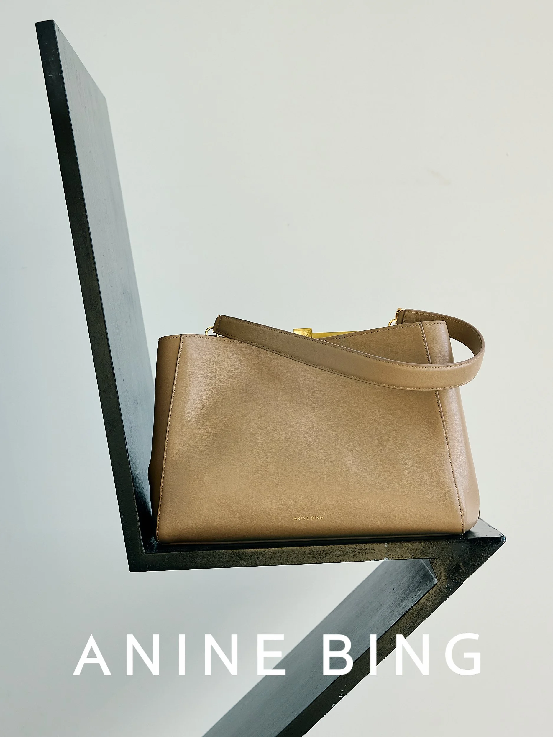 AB_SUMMER_2027_LOOKBOOK_STILL_LIFE_LOOK_03_3692.jpg