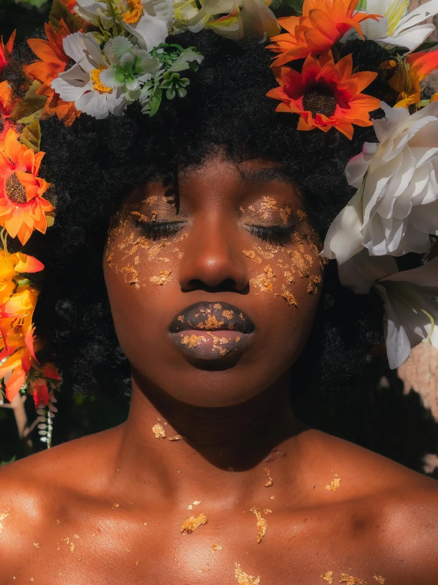 Hoping this warm, flowery wood nymph @cest_delphin can coax back that week of warm weather we had earlier this month 🥹🌸🌺🍃