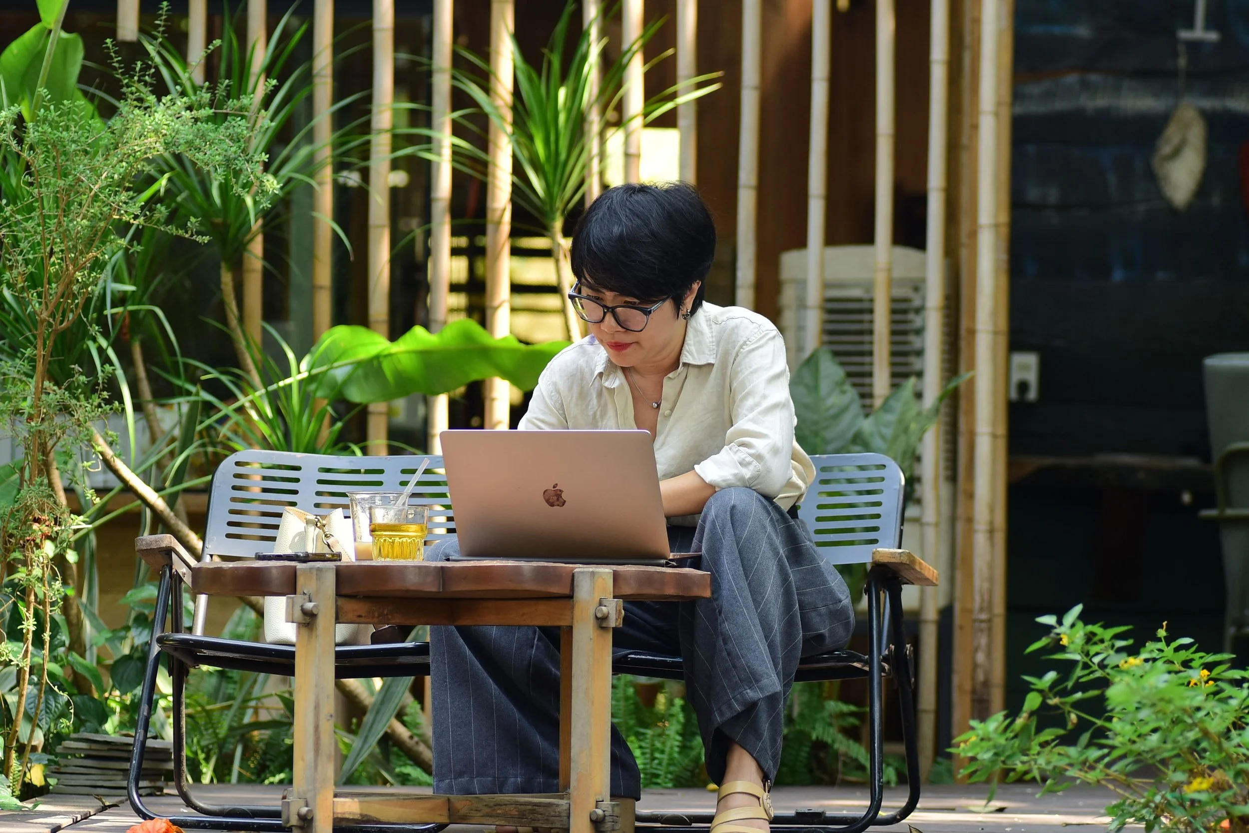 busy-woman-working