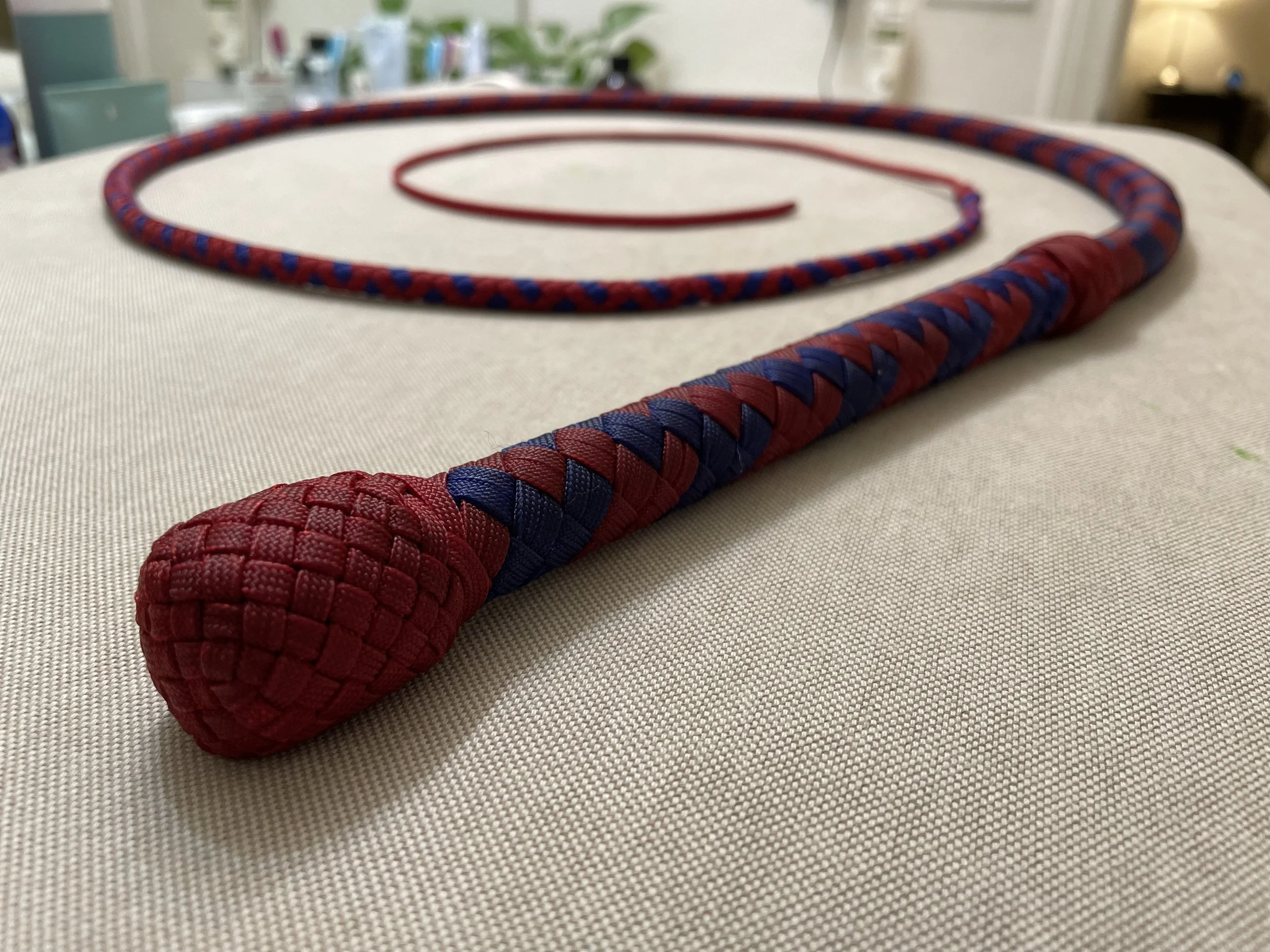 Classic bullwhip in red and blue