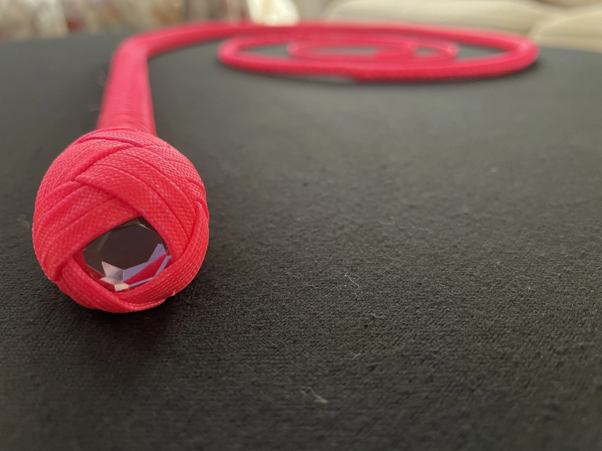 "Pink Panther" 5ft classic bullwhip with rhinestone heel cap