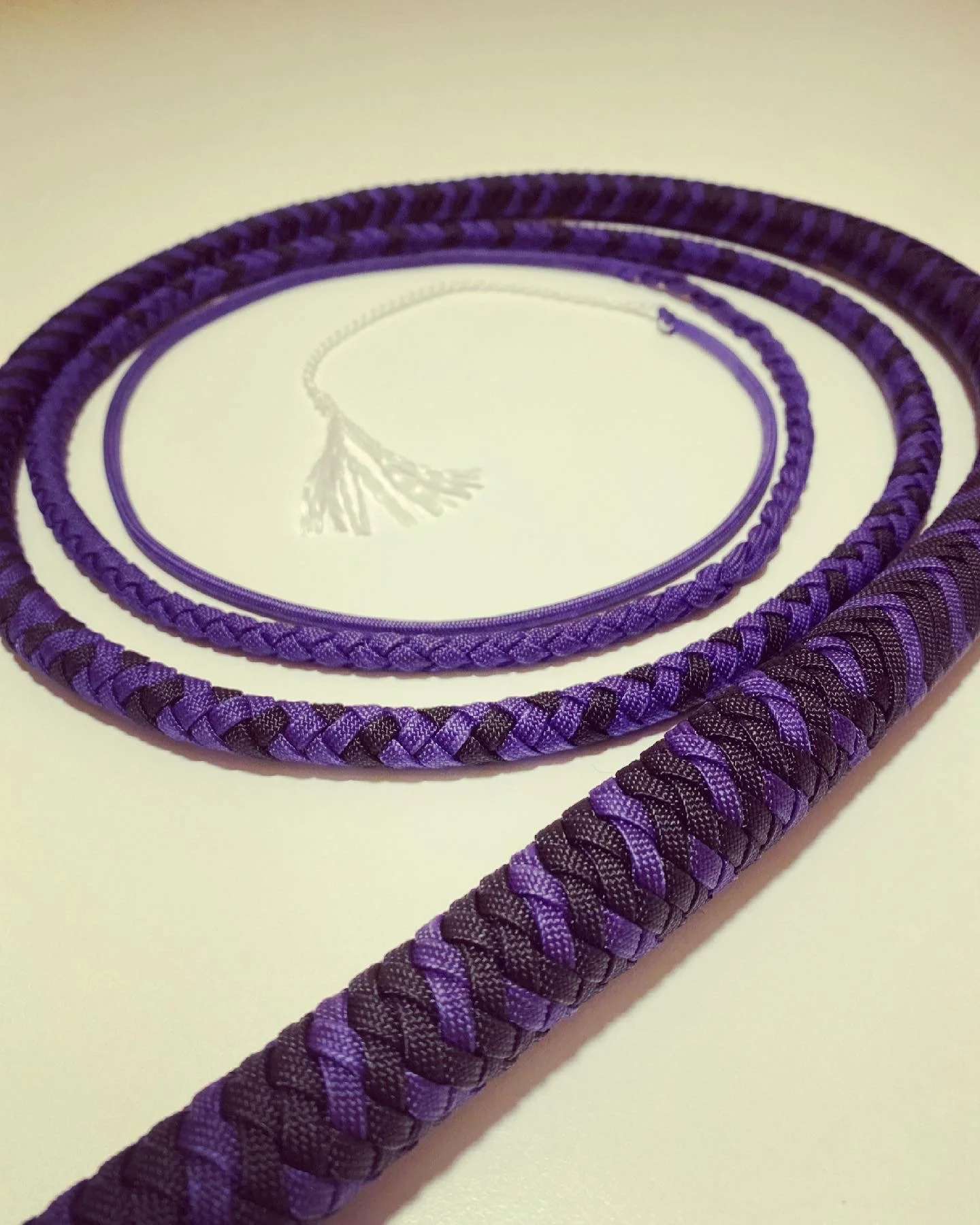 The Original Sin City Kitty Ombre Handle Bullwhip design