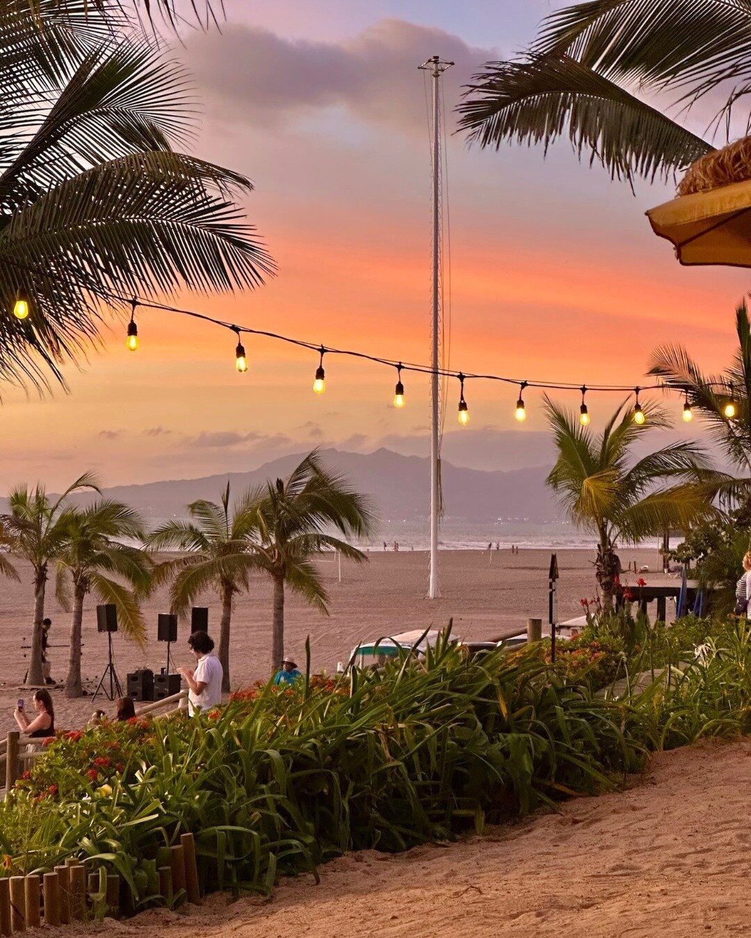 ME is always on the hunt for amazing venues for our clients and this January we checked out Vidvanta in Puerto Vallarta! 🌴 🌊 

#MontgomeryEntertainment #Vidvanta #PuertoVallarta #venue #eventplanning