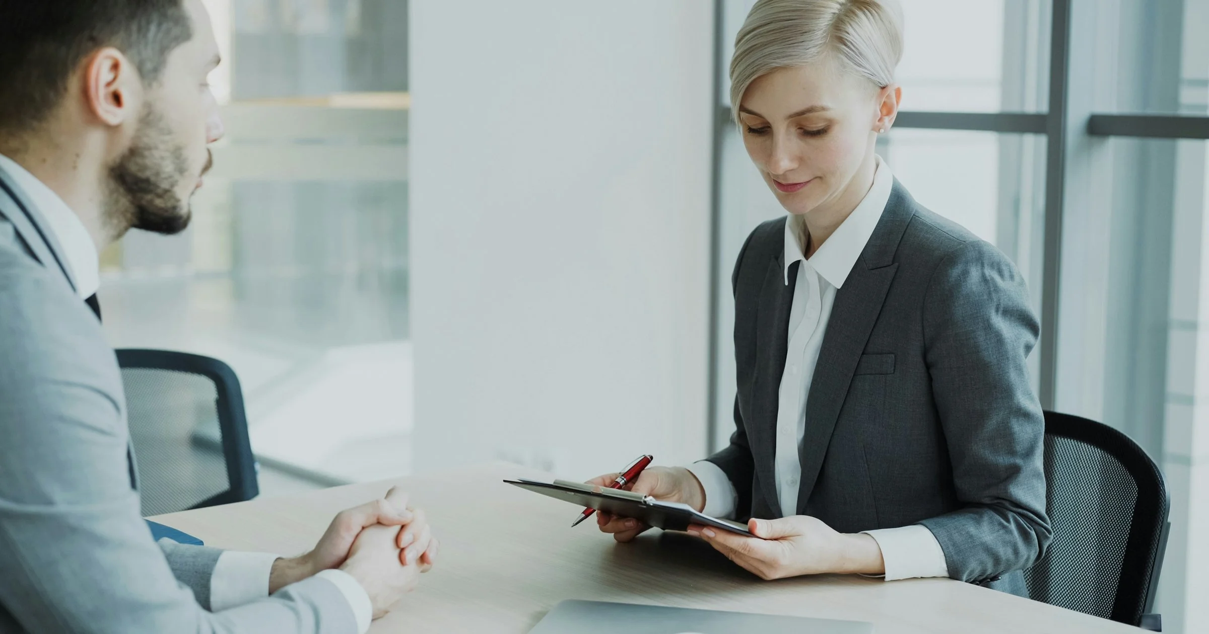 The Hidden Cost of Hiring Without an Applicant Tracking System 