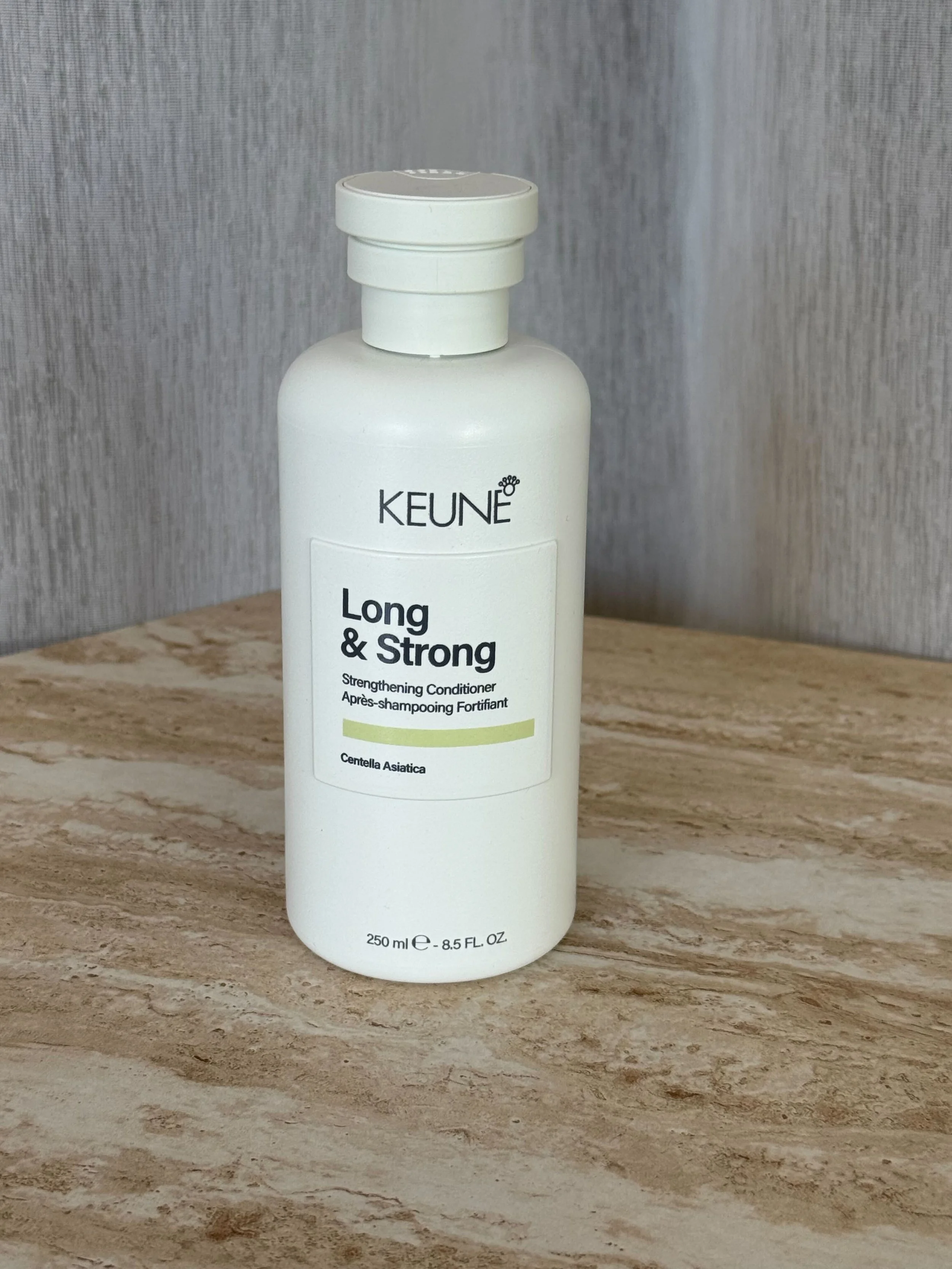 Long & Strong Strengthening Conditioner.jpg