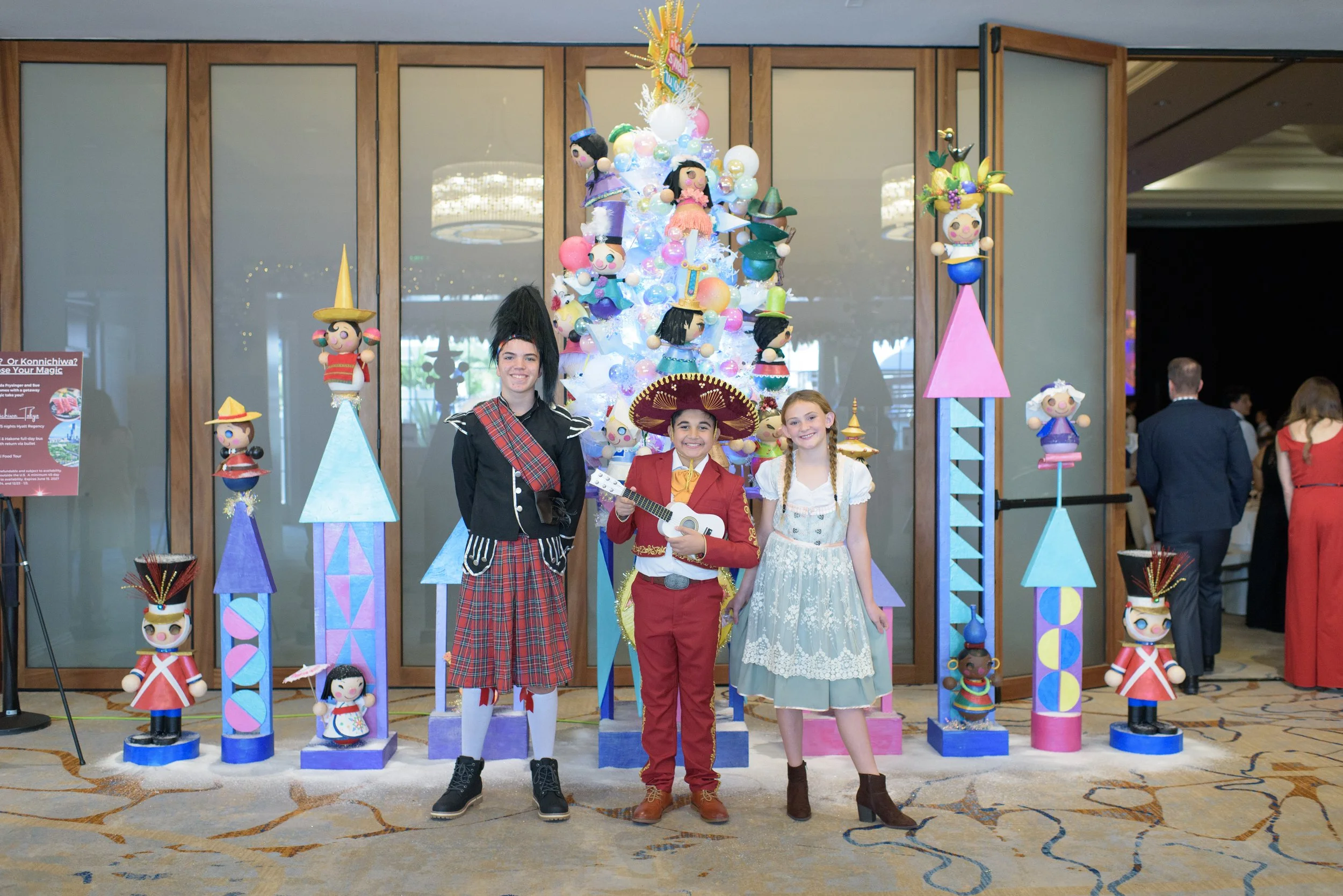 Holiday Tree Fantasy 2025