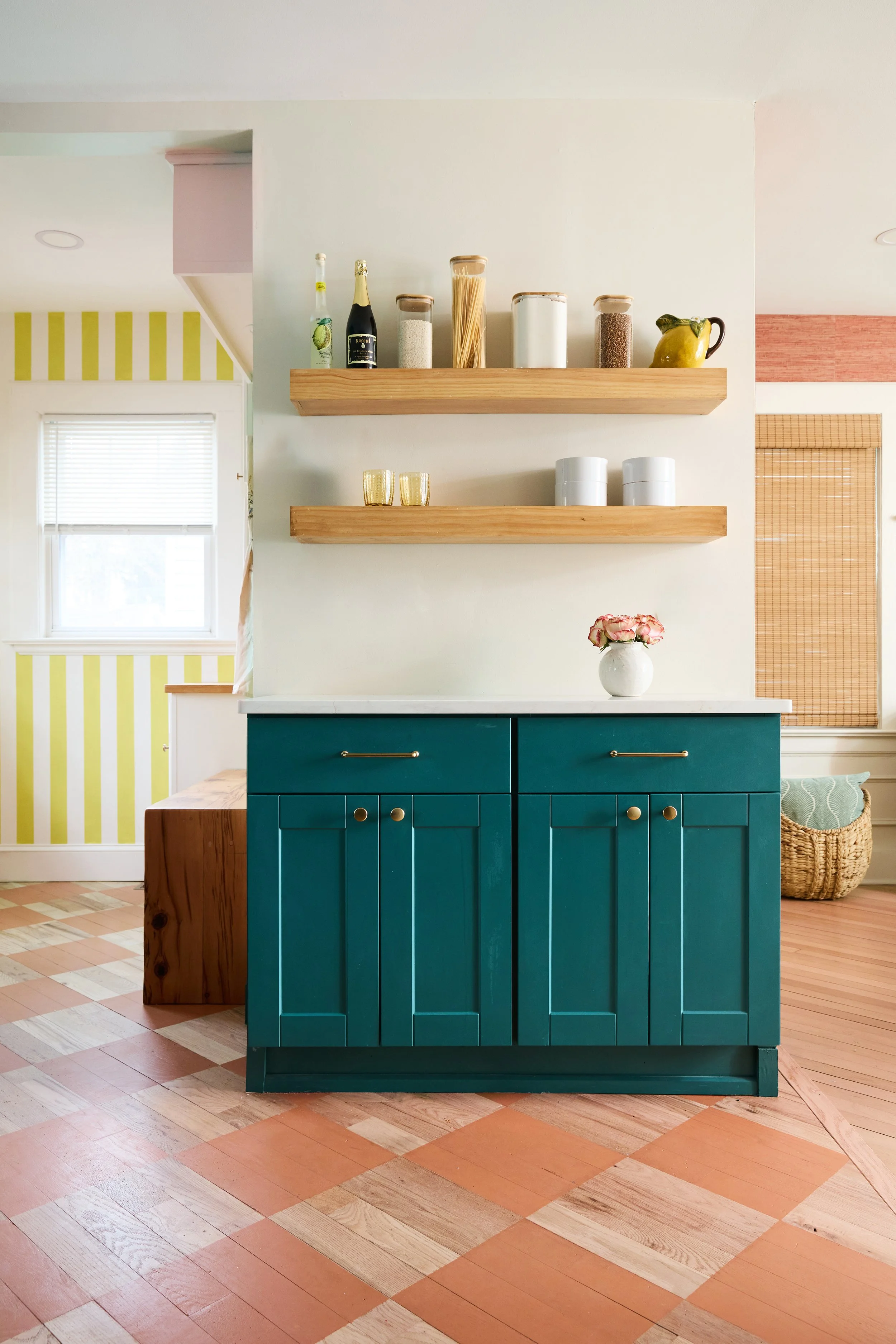 Amy Lutz Jan'25_05F.jpg