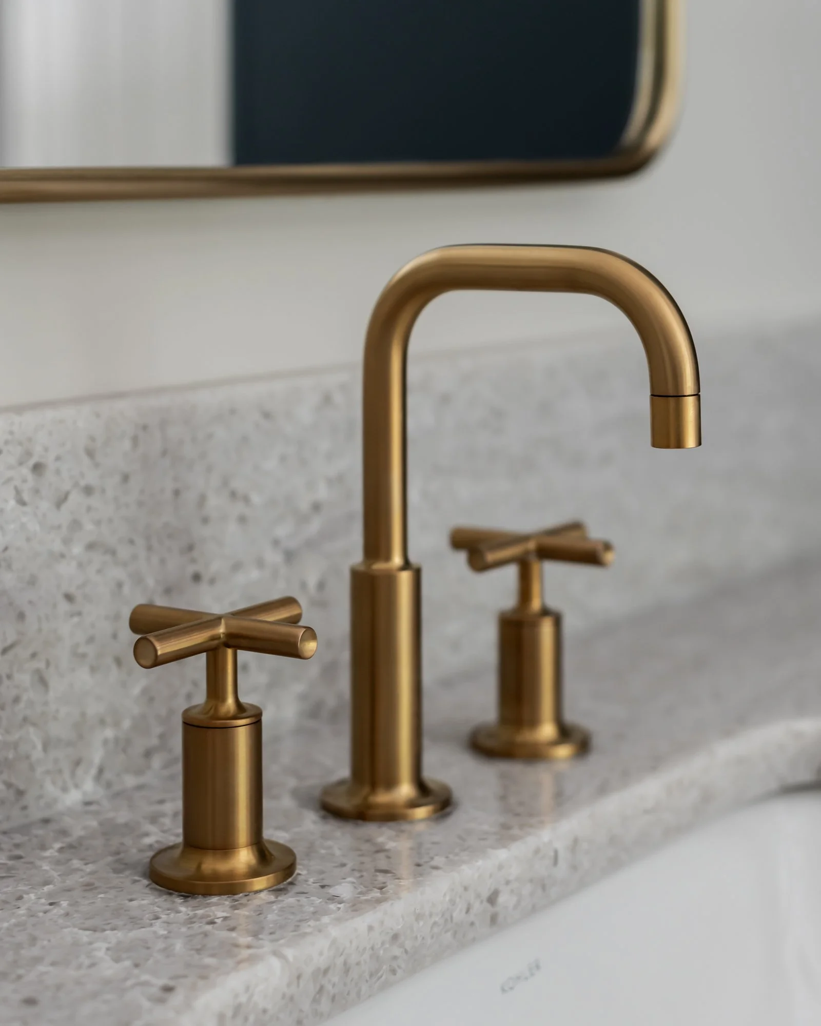 bathroom-faucet-detail-kr-interior-design.jpg