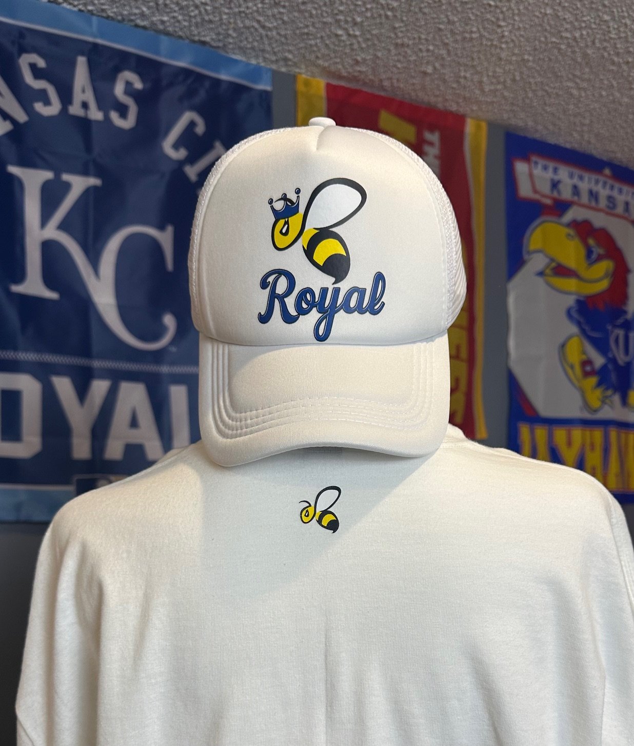 Bee Royal Trucker Hat