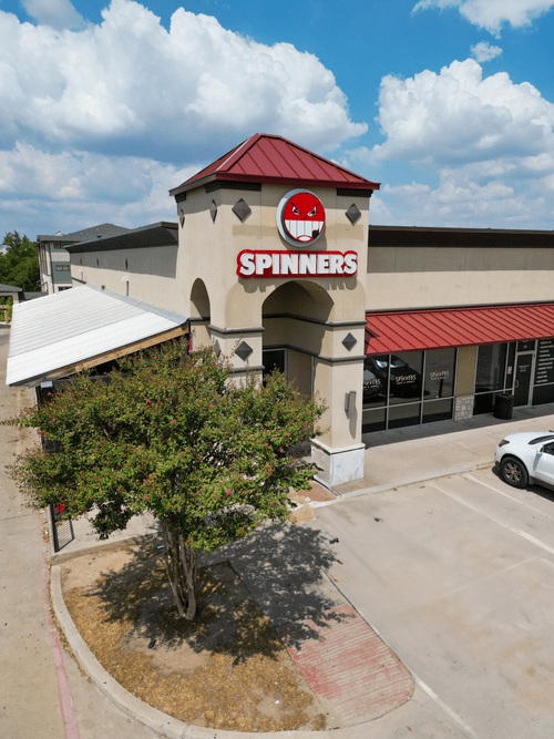Spinners Bar & Grill