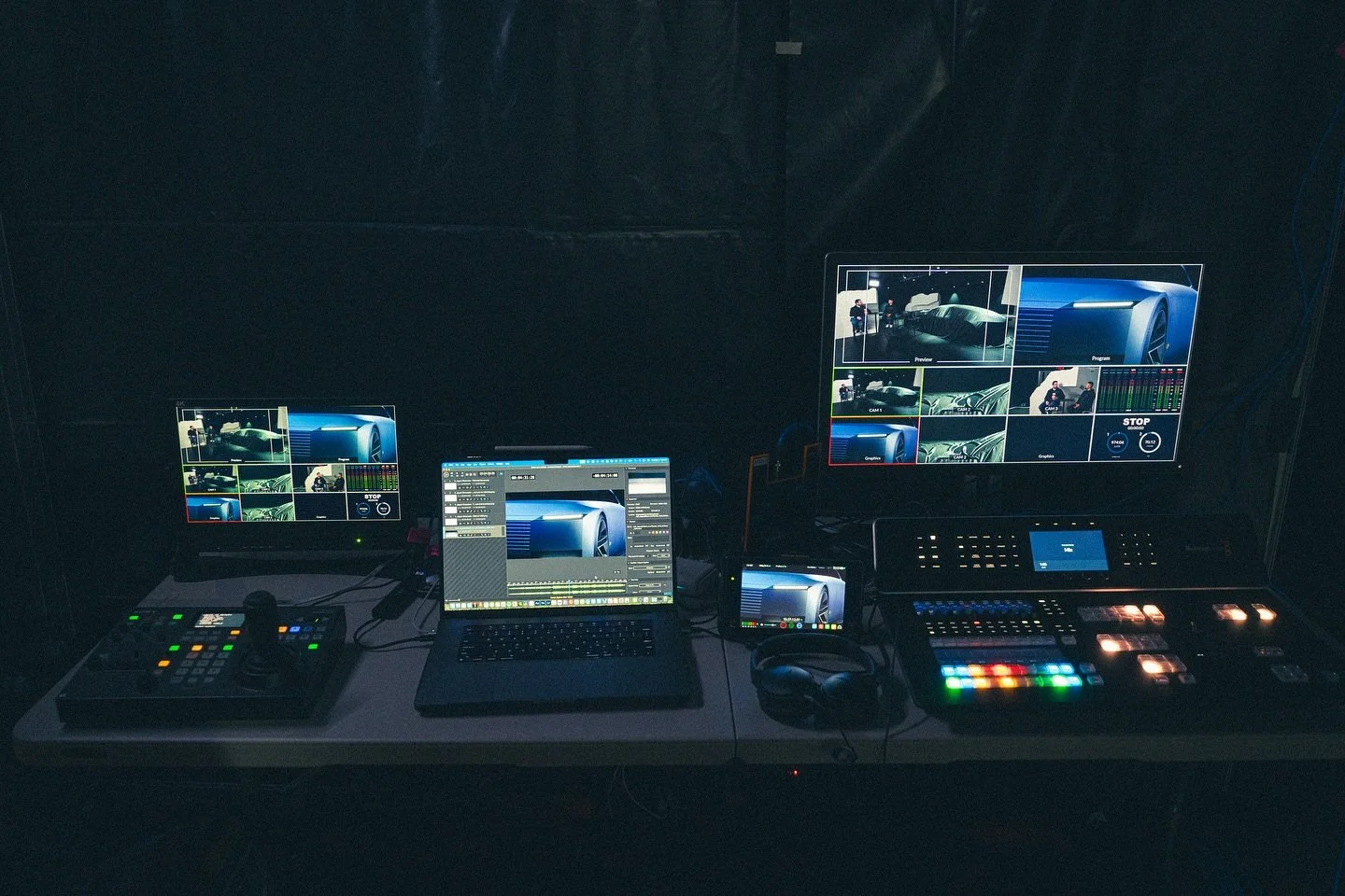 Livestream for @jaguar featuring the Type 00 reveal and panel discussion | Using the Blackmagic Atem HD8ISO and Sony FR7 PTZ cameras 🎥
&bull;
&bull;
#blackmagicdesign #atem #hd8iso #livestream #jlr #jaguar #type00 #carreveal #production #videoproduc