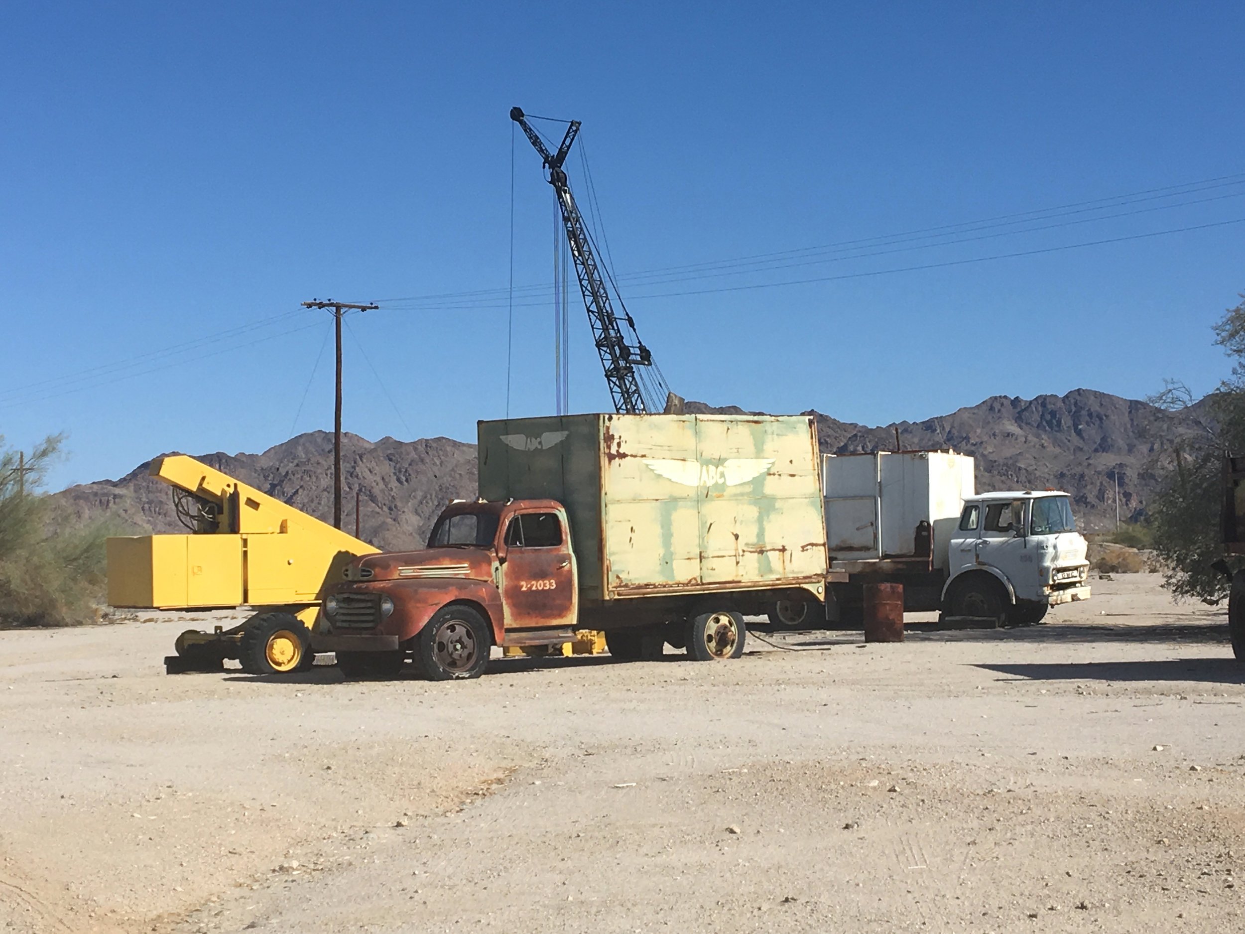 vintage-trucks-and-crane-desert-center.JPG