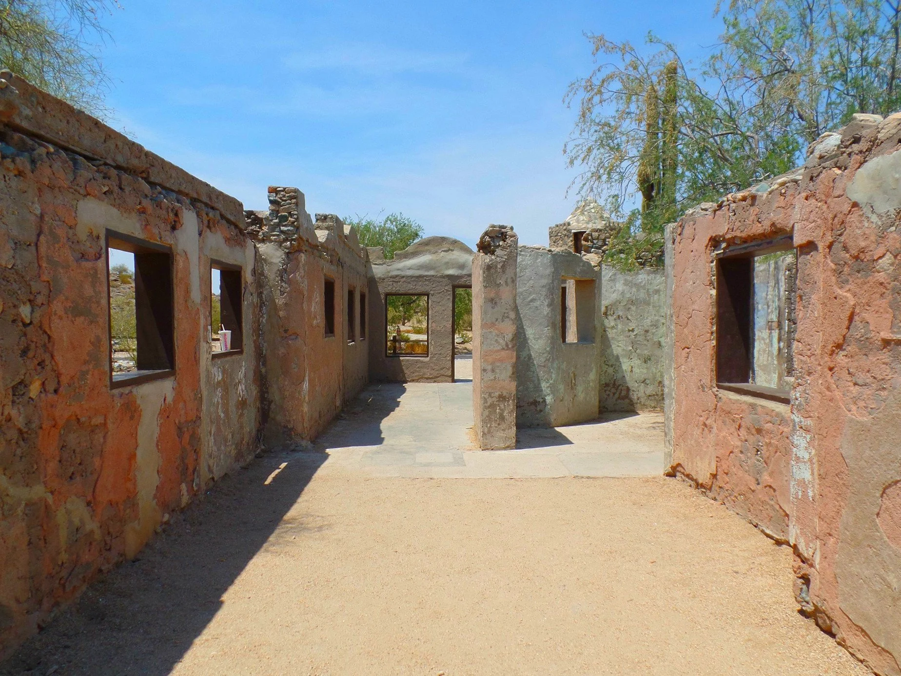 scorpion-gulch-ruins-inside-2017.JPG