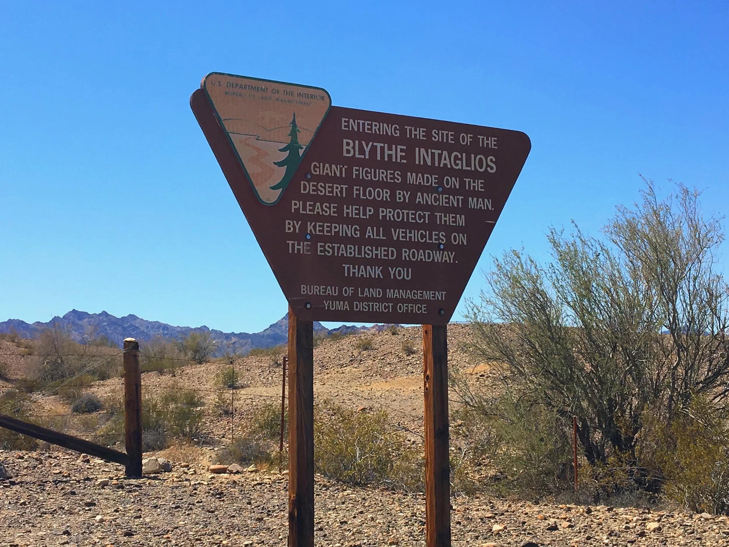 Entrance sign and information area for the Blythe Intaglios geoglyph site in California.