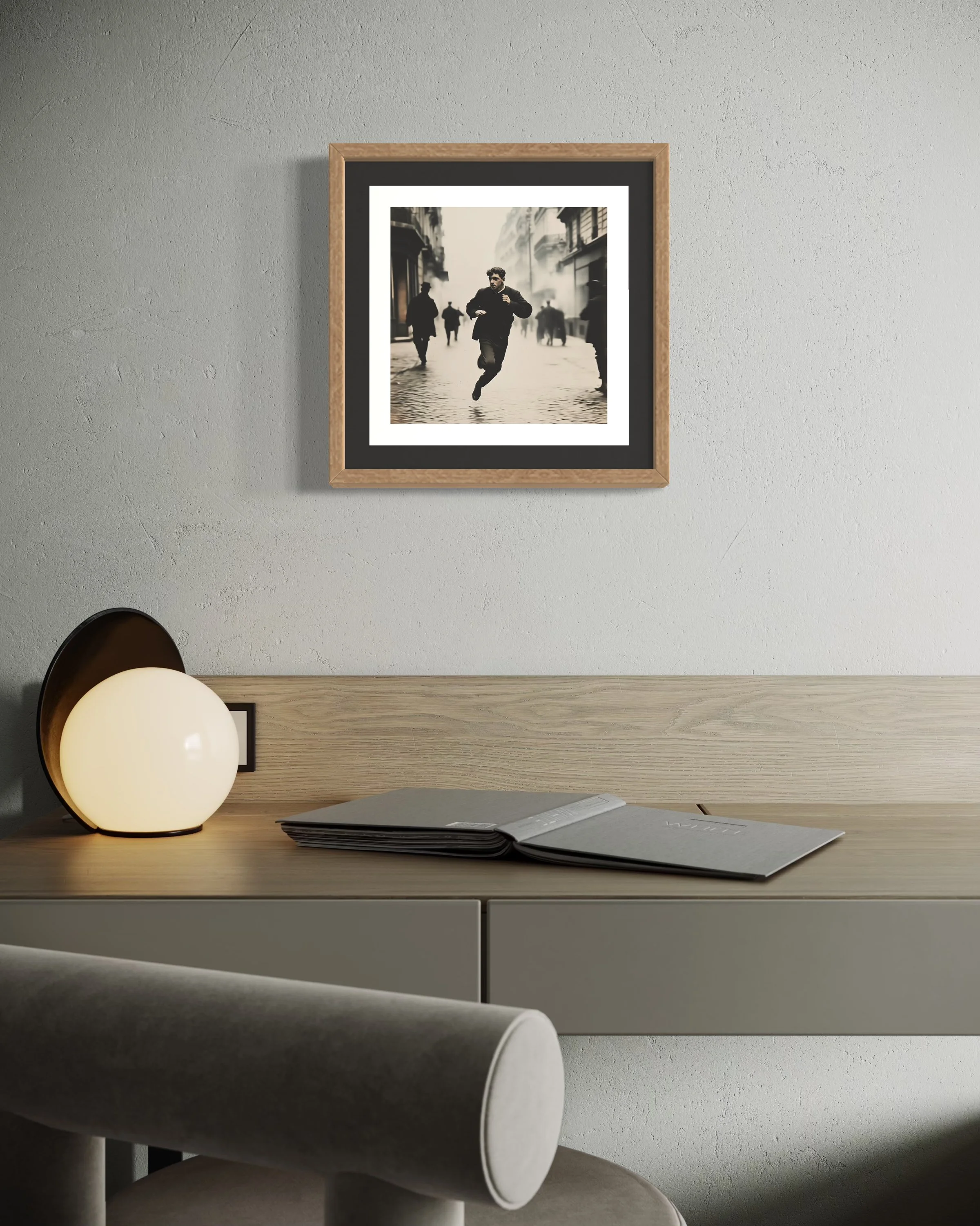 FRAMED_12VA_COURIR_3_FRAME-2.jpg