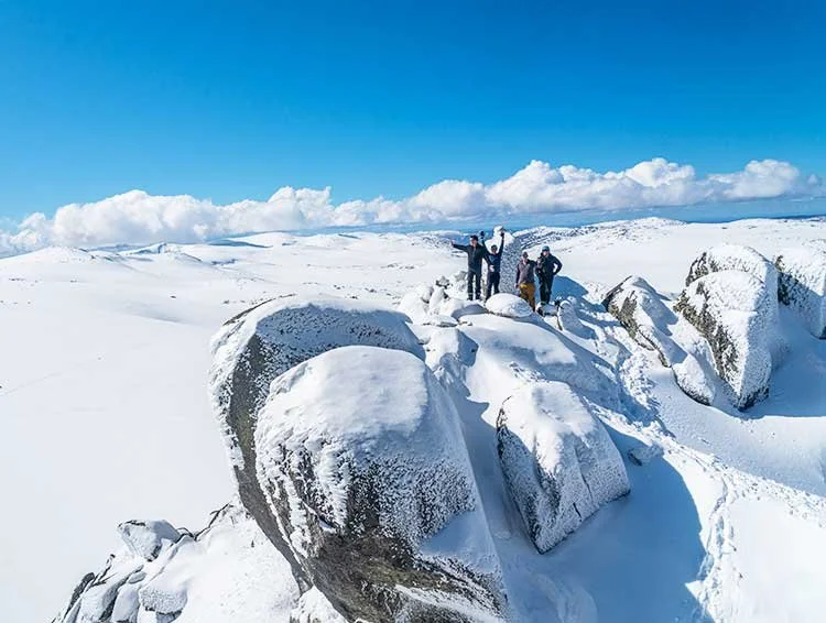 Group on the Ramshead Ramble snowshoe tour