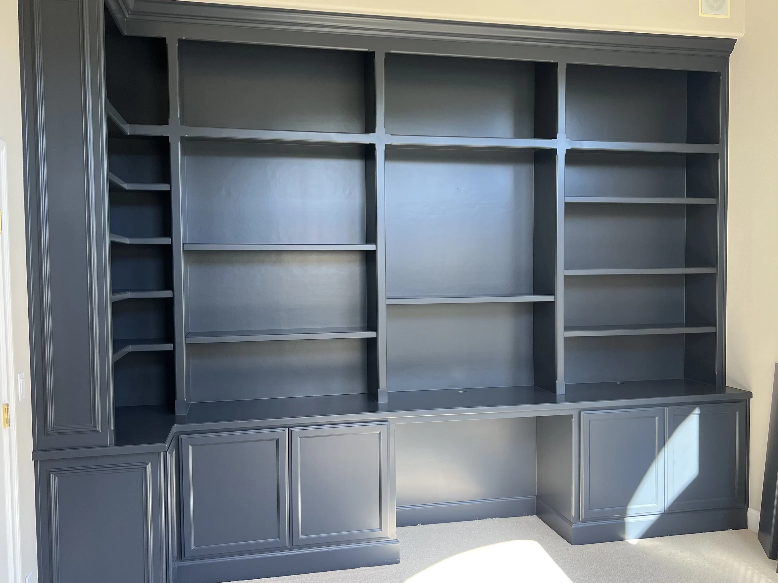 Cabinets-Evergreen-3.jpeg