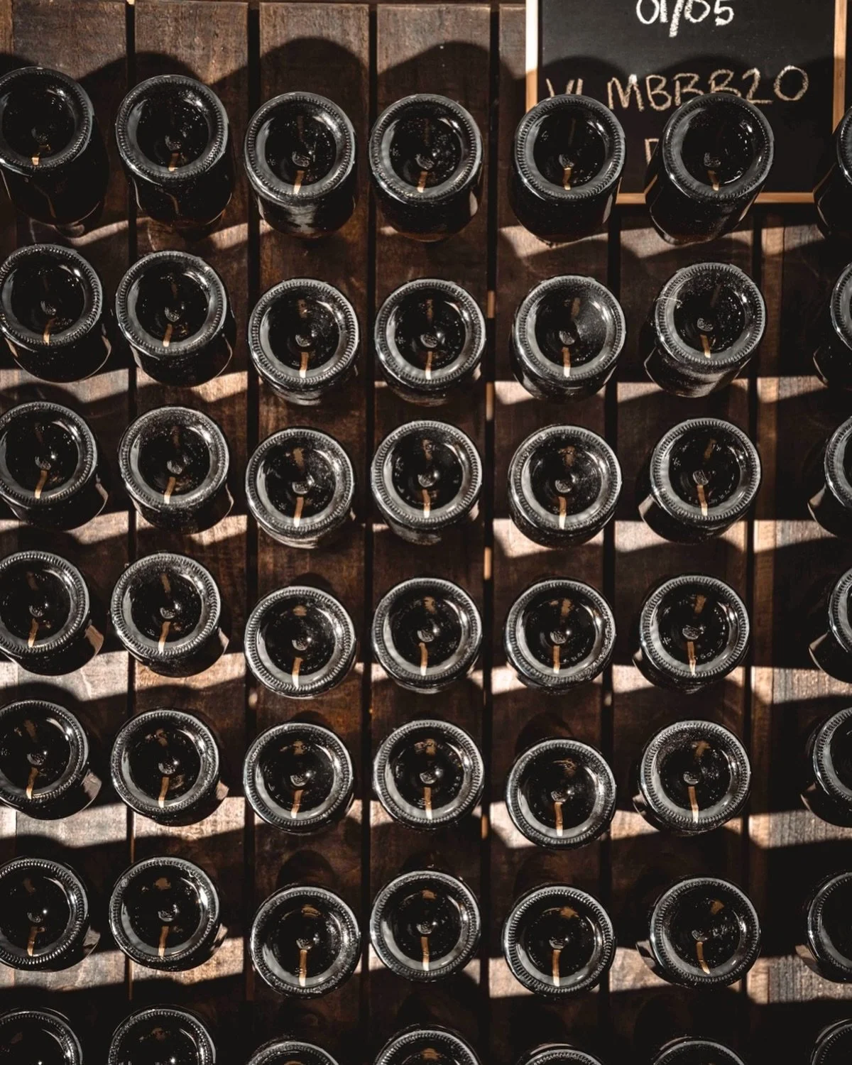 Each bottle of VILAURA is unique and tells its own story.
Recently disgorged in batches to leave the remaining volume aging on its yeast lees - each bottle is riddled and disgorged by the hand of VILAURA&rsquo;s cellar master.
Thought goes into every