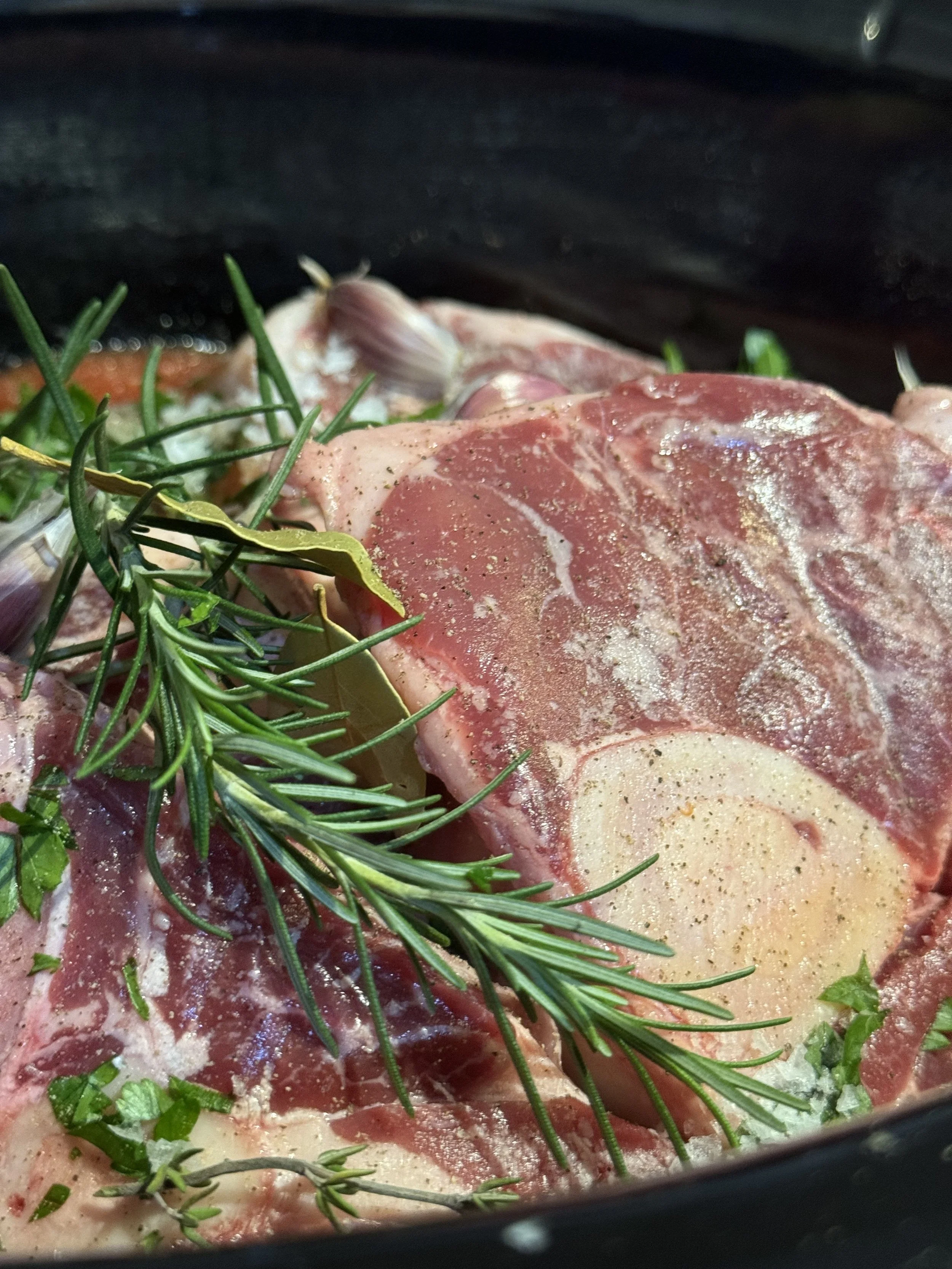 I made JAMIE OLIVERS Osso Buco Melt-in-your-mouth Shin Stew.