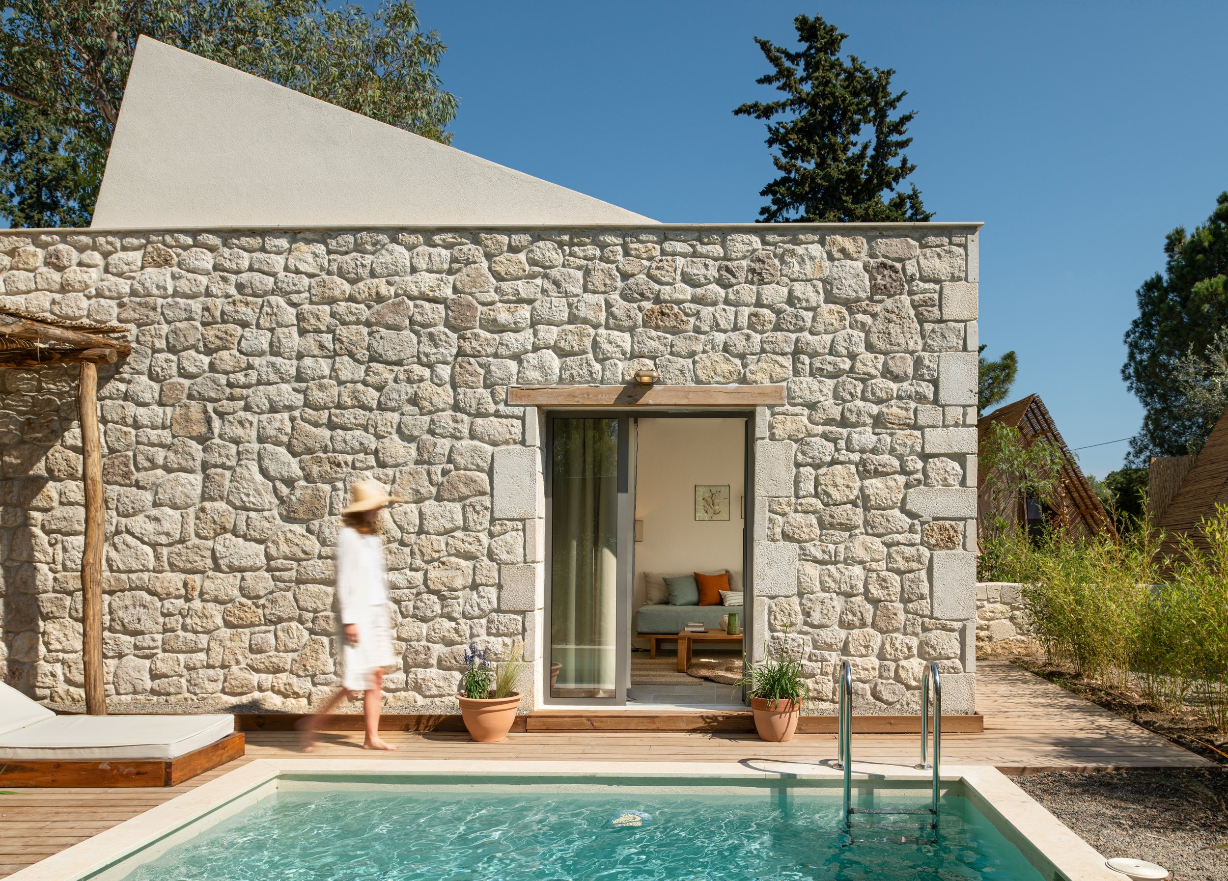 How ERGON Beach House Nikiti grew direct to 65%