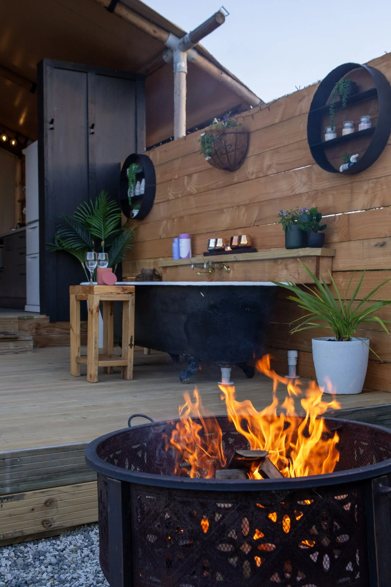 pinot fire & bath.jpg