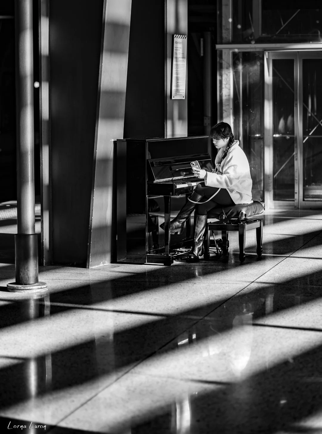 Exploring Monaco with an 85mm lens…