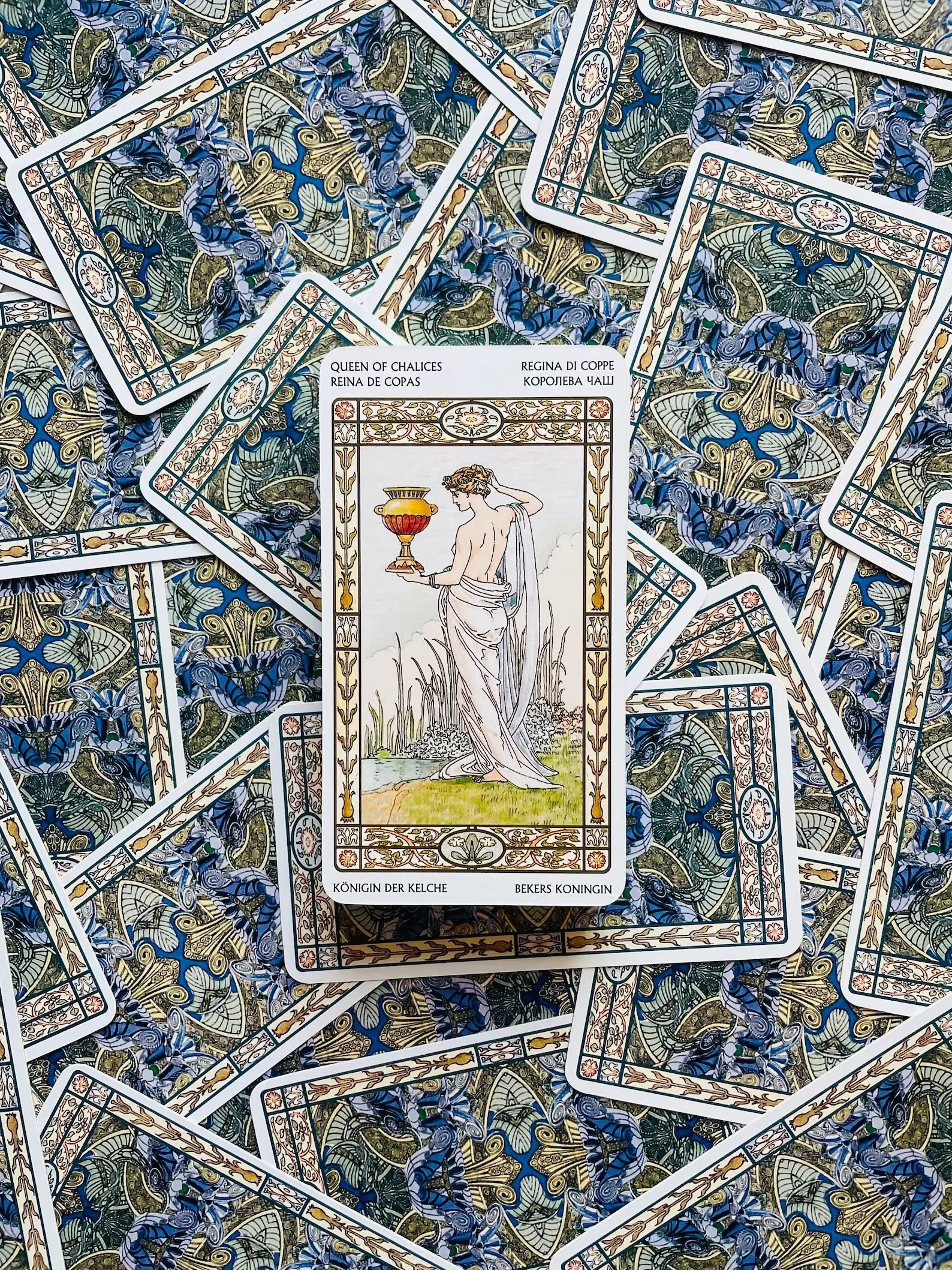 The Inner Sanctum - Tarot & Oracle