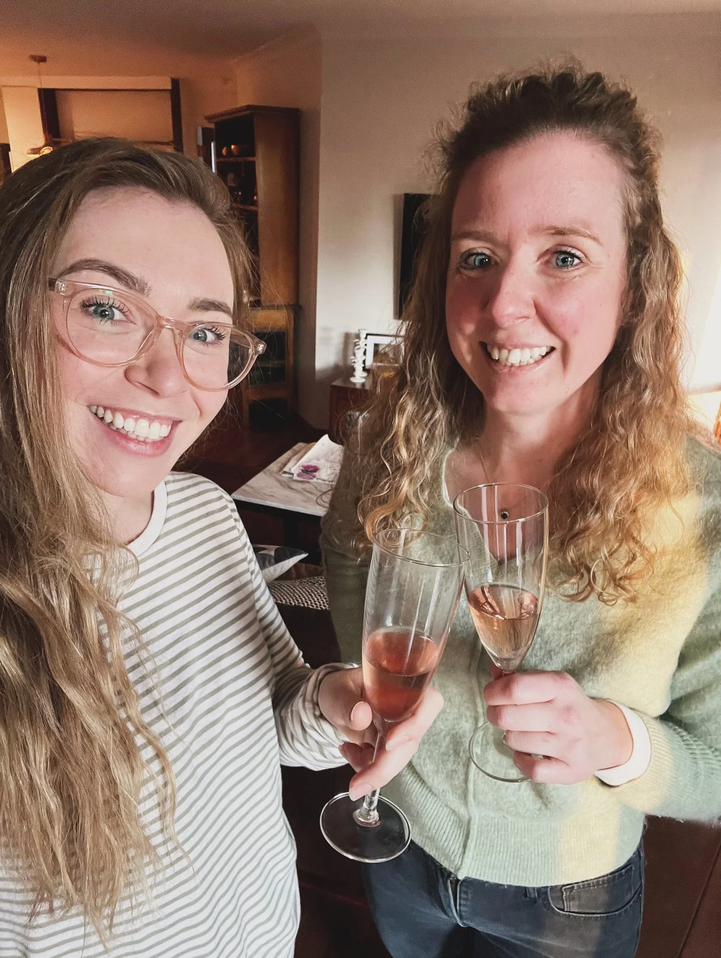 β¨ PwG is growing β¨
I am so excited to welcome Fleur to the team as she joins me in offering birth support for families.
Fleur is a local Canberra mum and is currently finishing her studies to become a Doula. We both went to the same school, both ha