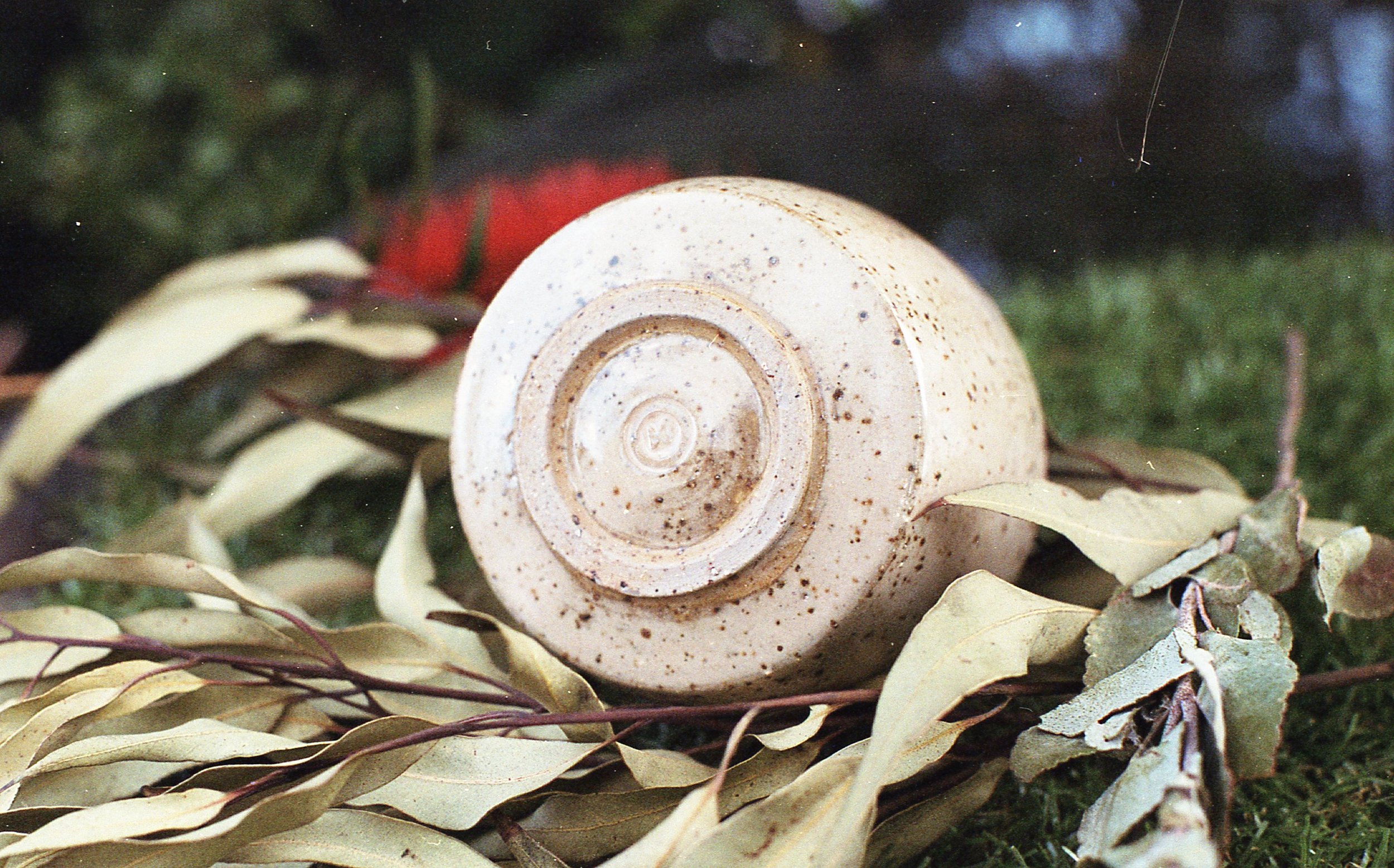 @MonStudioAU Pottery Product Shots ~~~ 35mm ~~~ Pentax LX - Kodak Gold 200