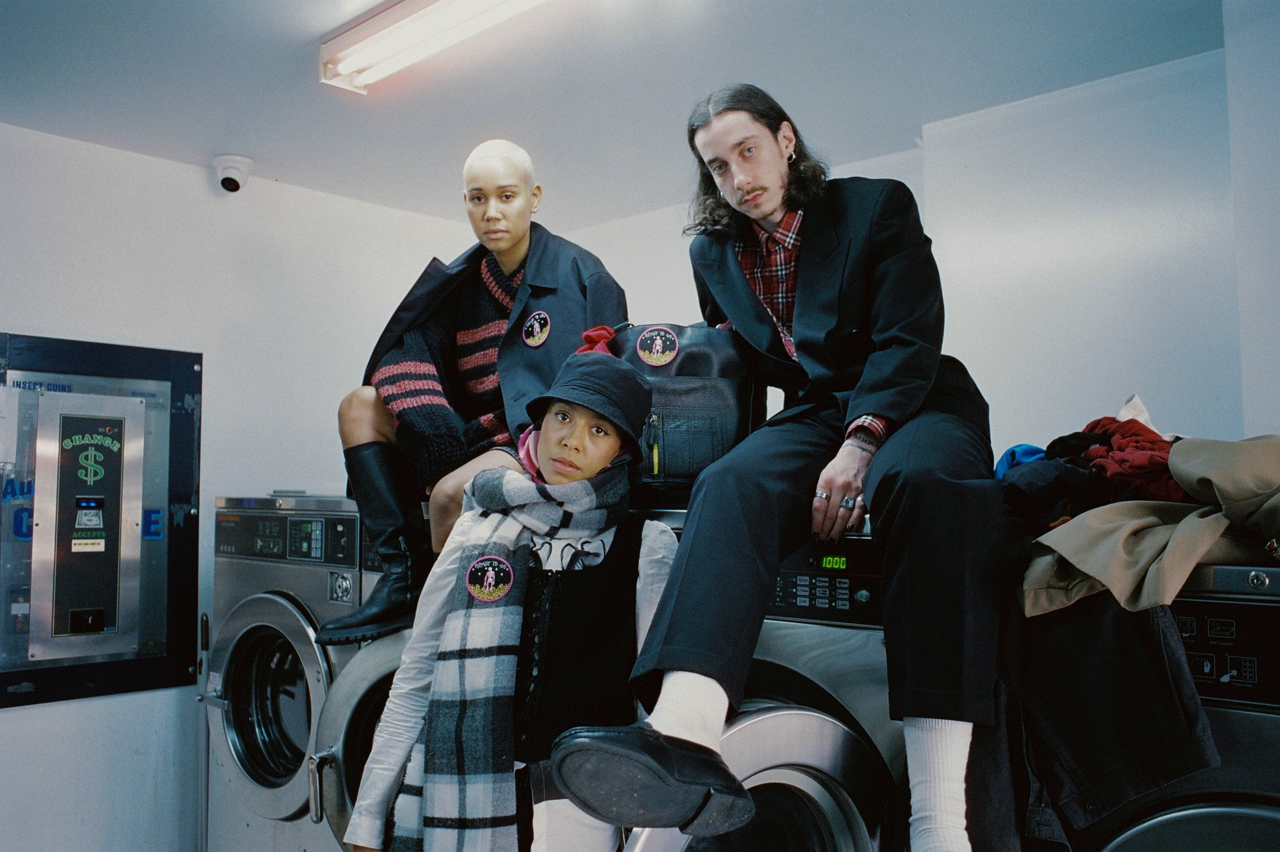 Jasmin, Jake & Kyah for Kwasi's (soundslikekwasi) 'Ready-to Go' Patch Apparel Release ~~~ 35mm ~~~
Minolta XG-M - CineStill 800T