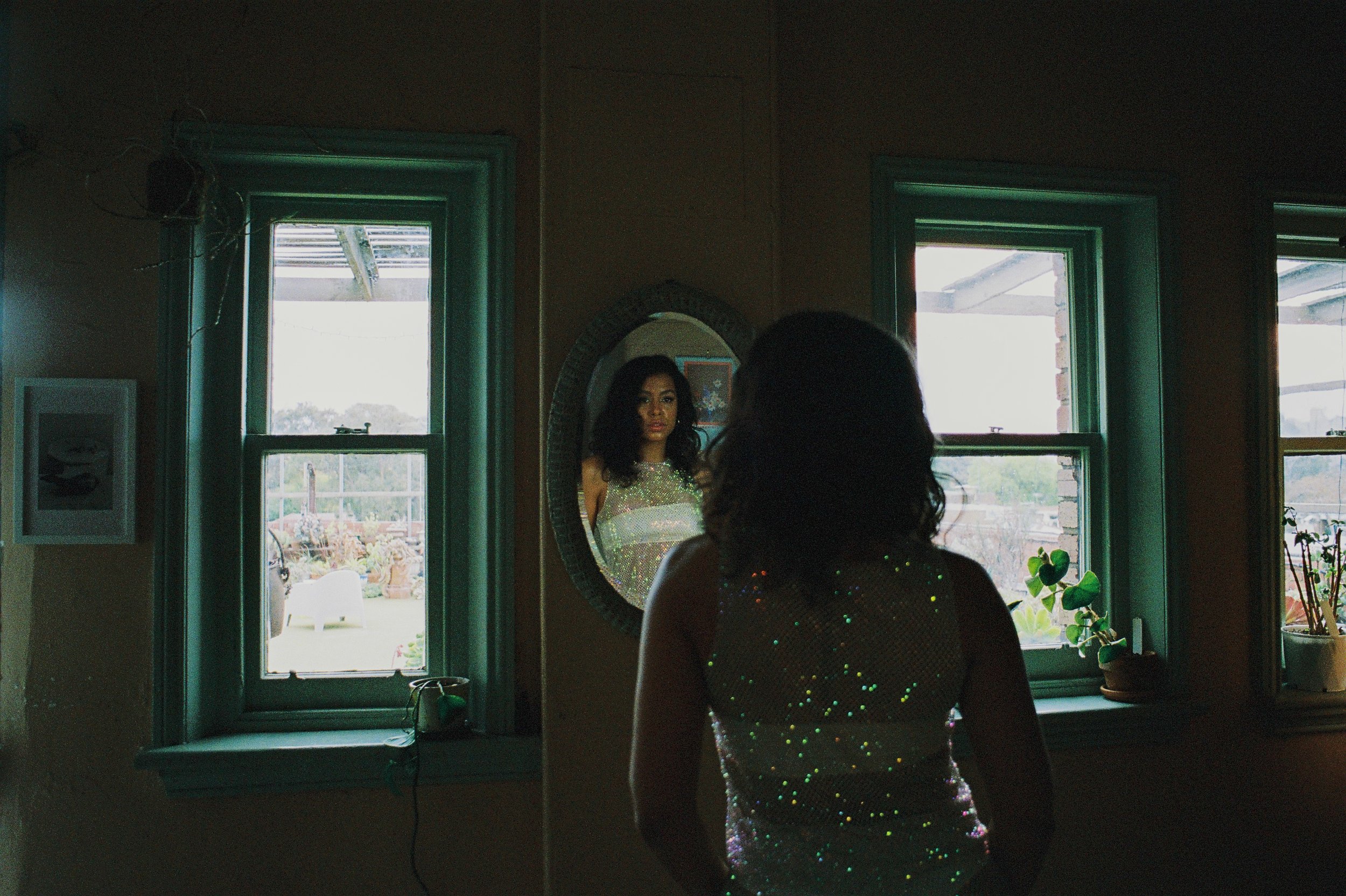 Kyah (@haykukyah) 'Lune' Shoot ~~~ 35mm ~~~ Minolta XG-M - Kodak Portra 800