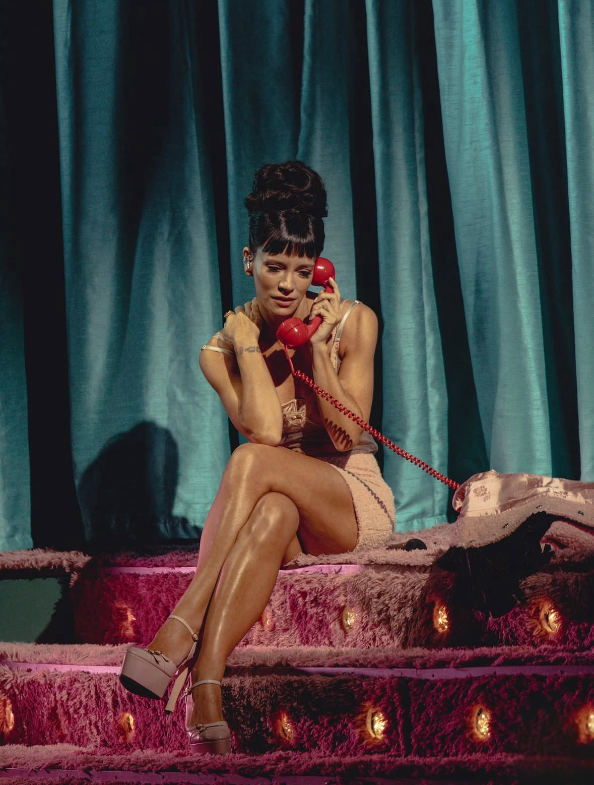 Lily Allen West End Girl