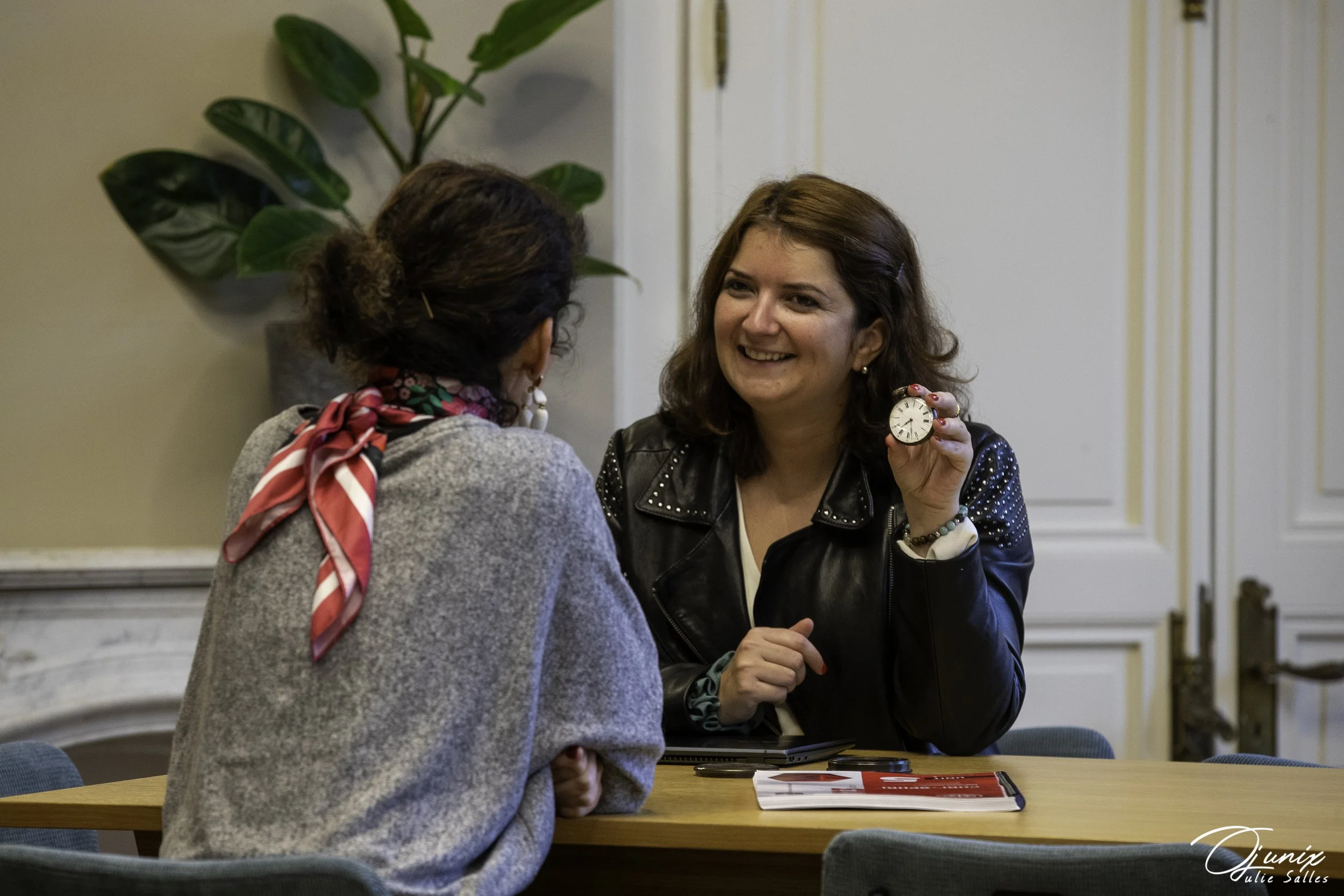 Visa Employment Inde : pourquoi obtenir un rendez-vous est devenu le principal défi pour les entreprises françaises