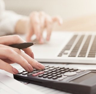 assisting-accounting-apprenticeship.jpg