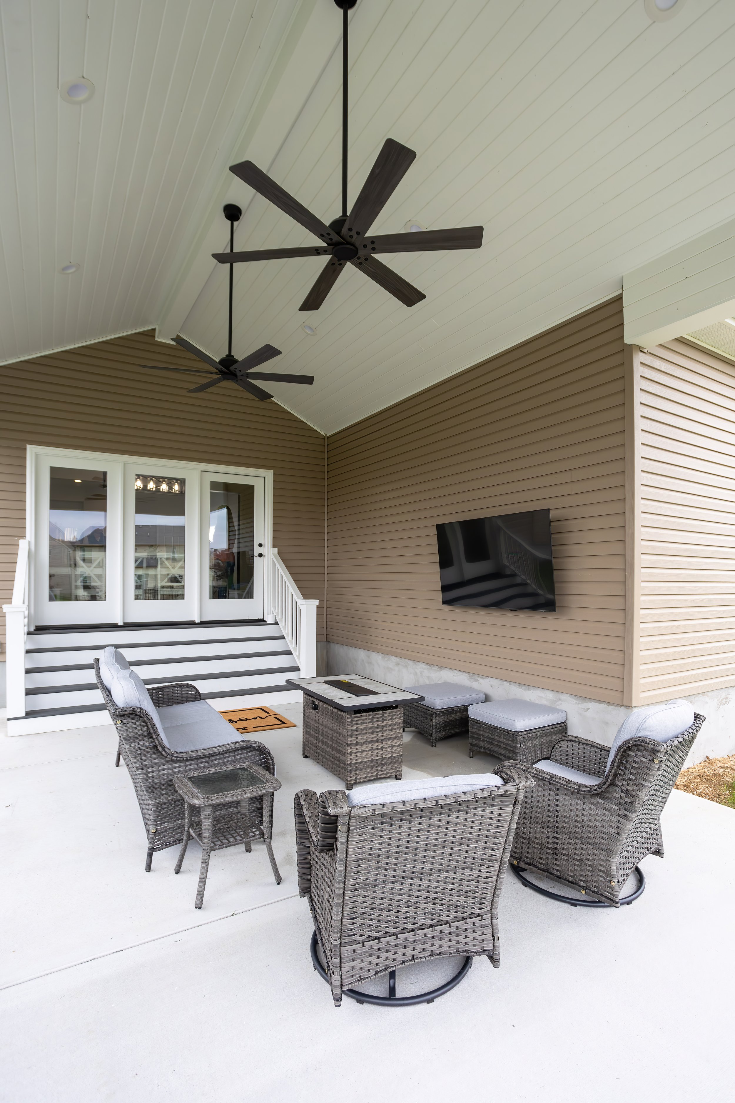 Patio Views IIII-DN.jpg