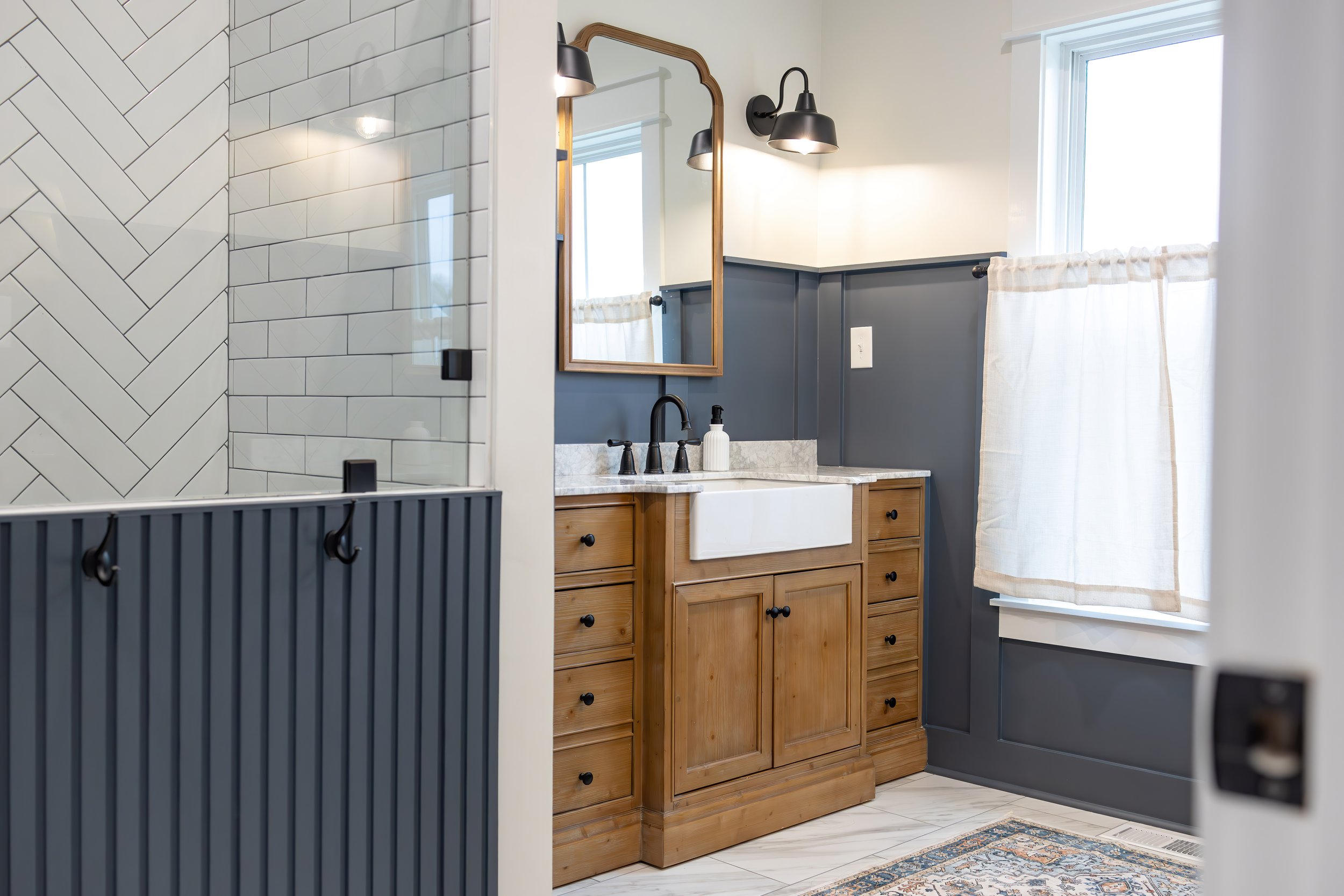 Vanity Door Peek Wide-DN.jpg