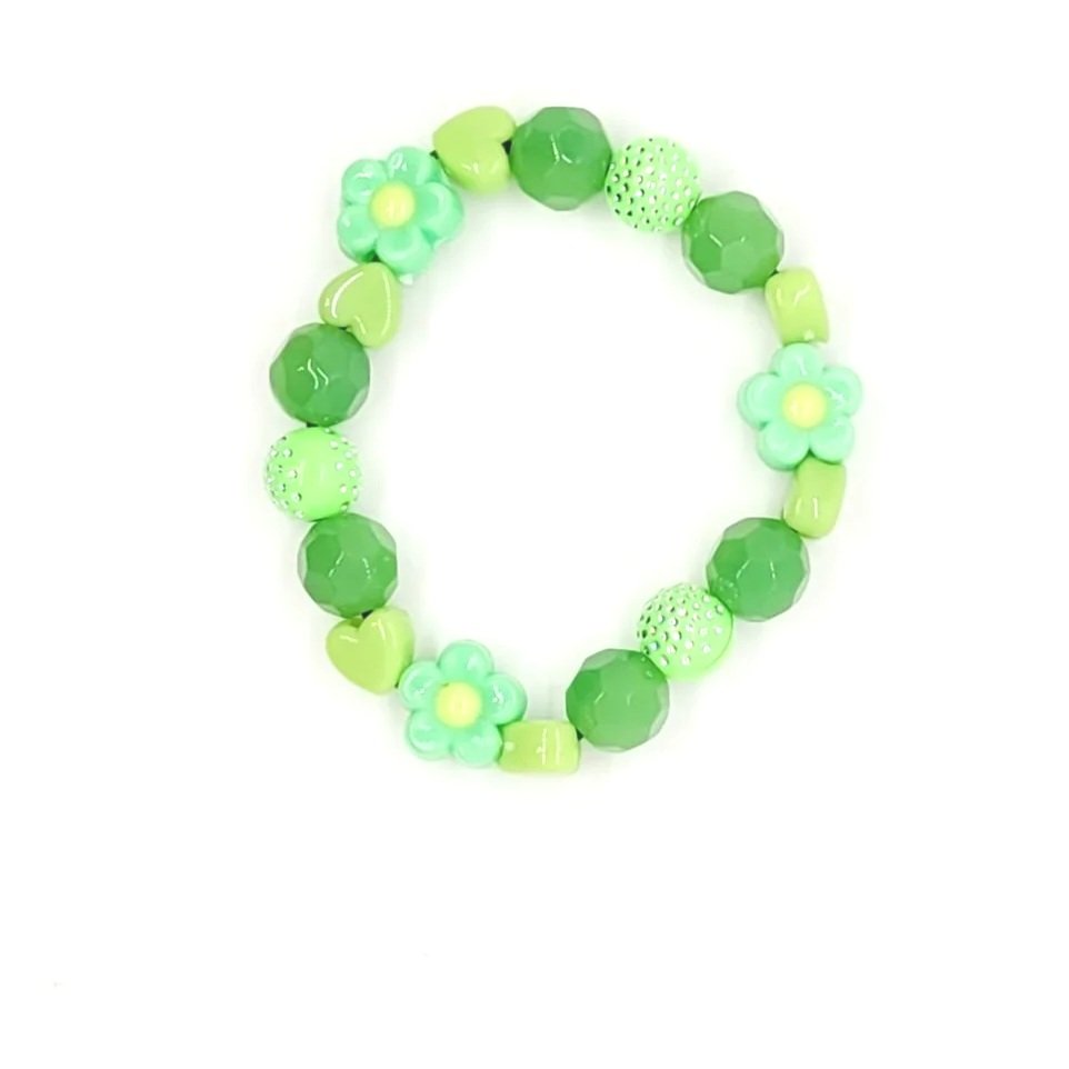 Green Hearts & Flowers