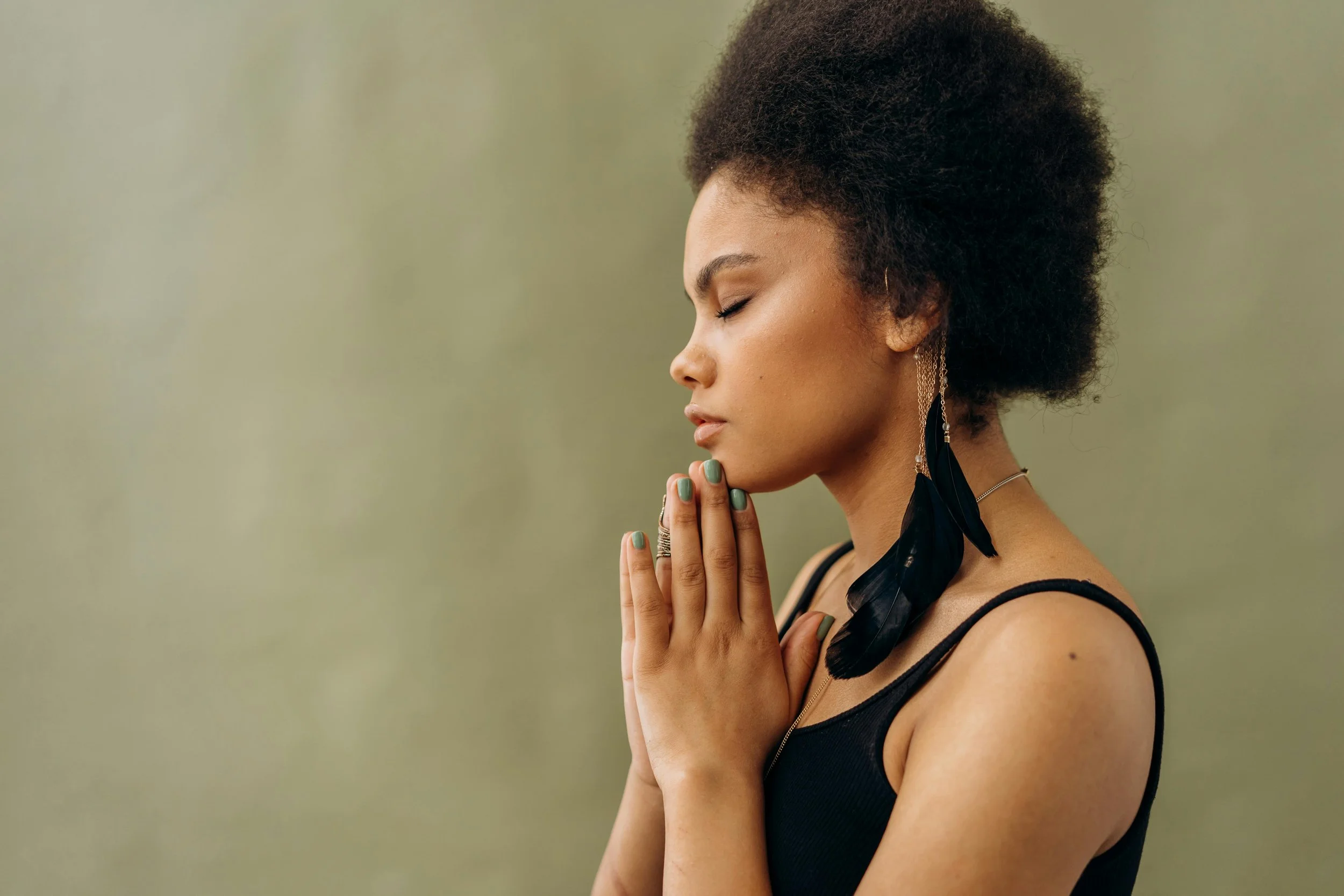 The Role of Breathwork and Mindfulness in Healing Trauma