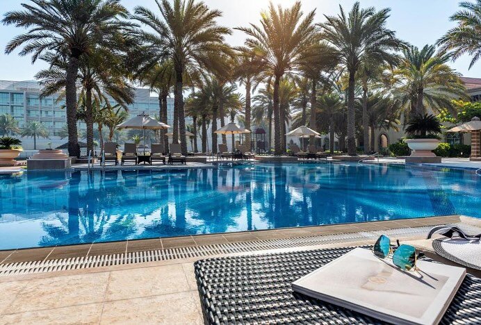 New DayPass alert in Abu Dhabi, perfect for the family with kids amenities, the Al Raha Beach Hotel awaits&hellip;
#daypass #abudhabi #hotelpool #travelling #abudhabiinstagram #abudhabibeach #traveltips