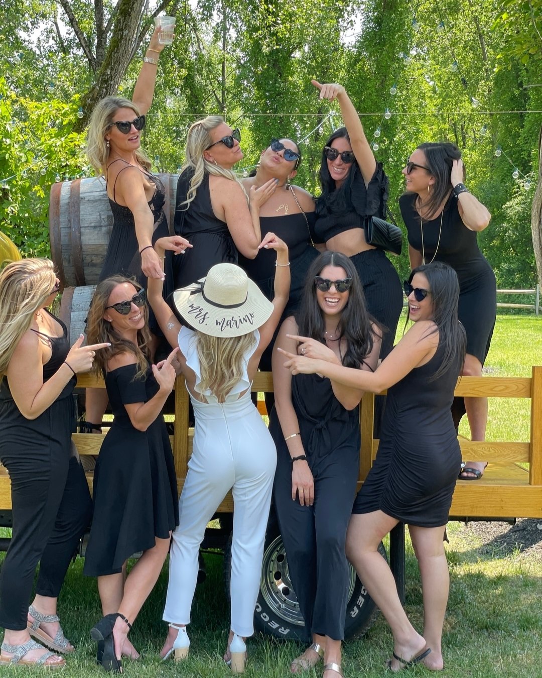 Is your girl gang headed to Saratoga Springs, NY for your Bach weekend?!? Make The Saratoga Winery a stop on your itinerary! 💍

🔗  in bio for more information!