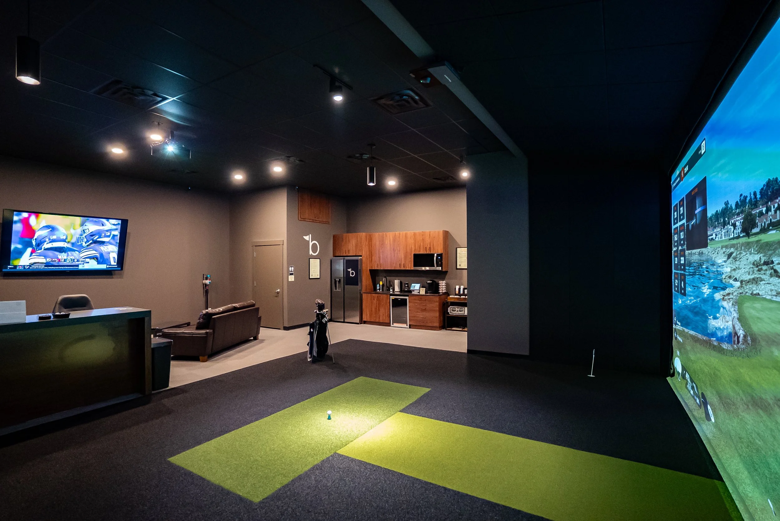 Back9_loungeview.jpg
