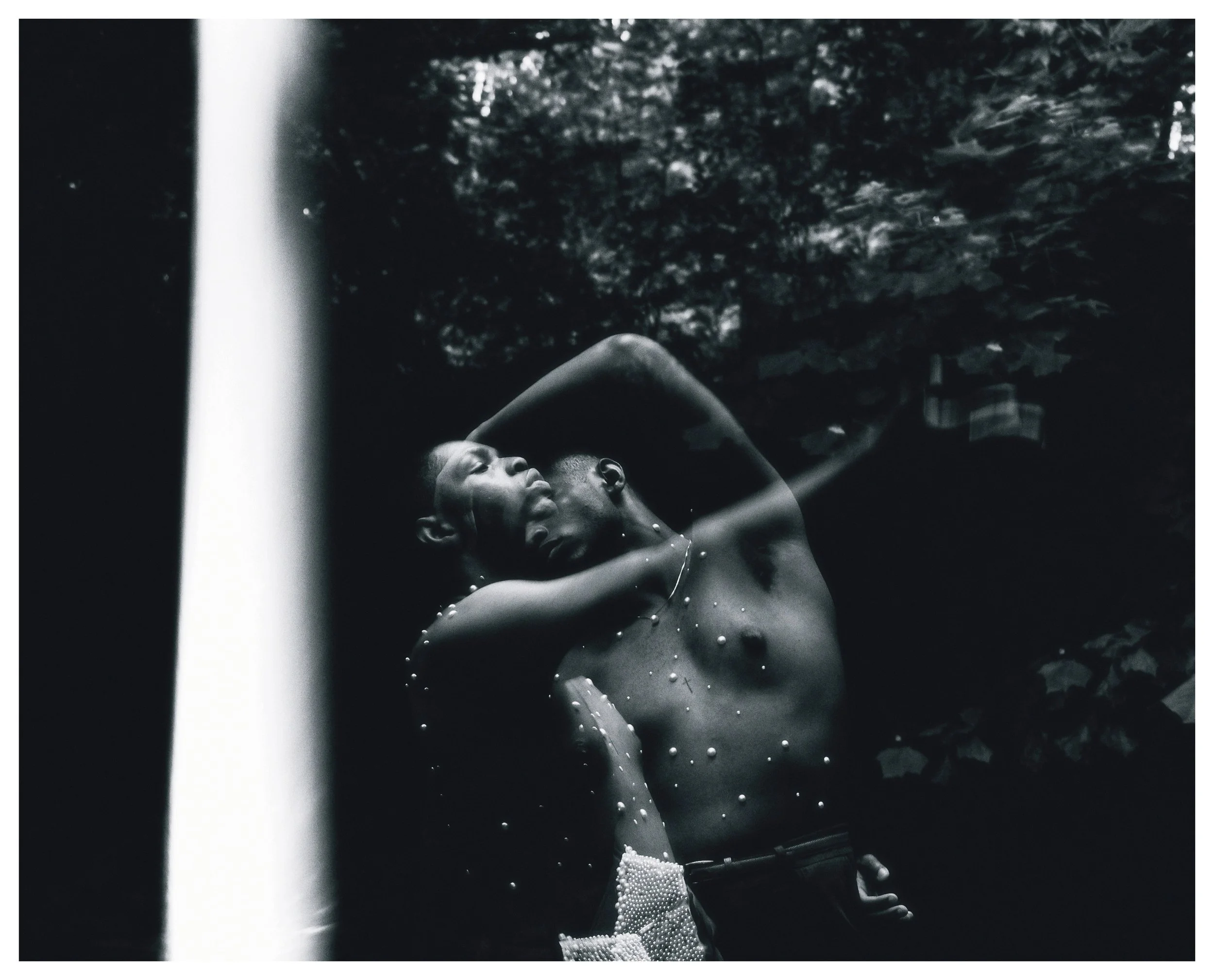 "Reach for the stars, aim for the moon"
(2024)
@harngtn