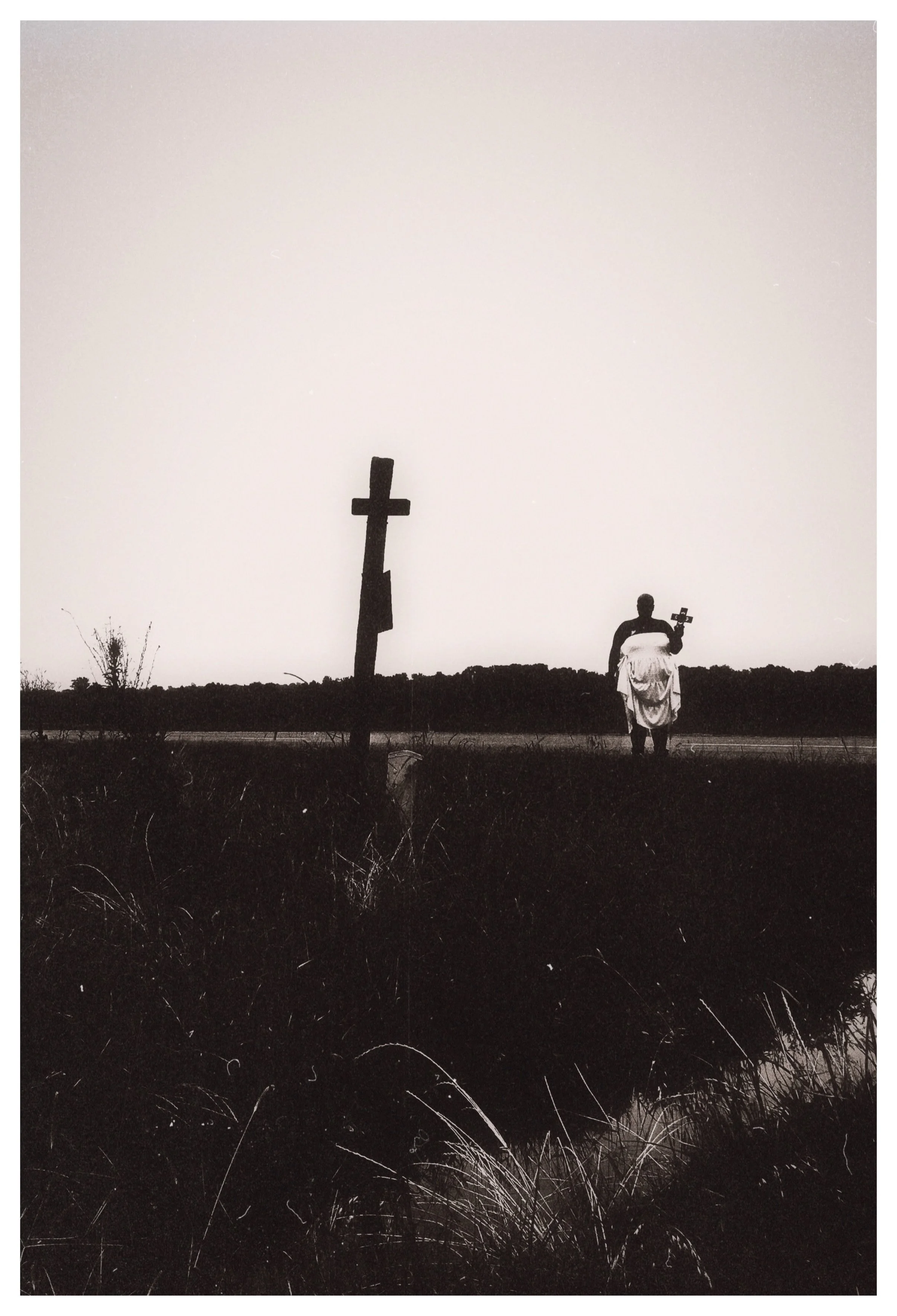 "Crossroads"
(2024)
@zovalencia