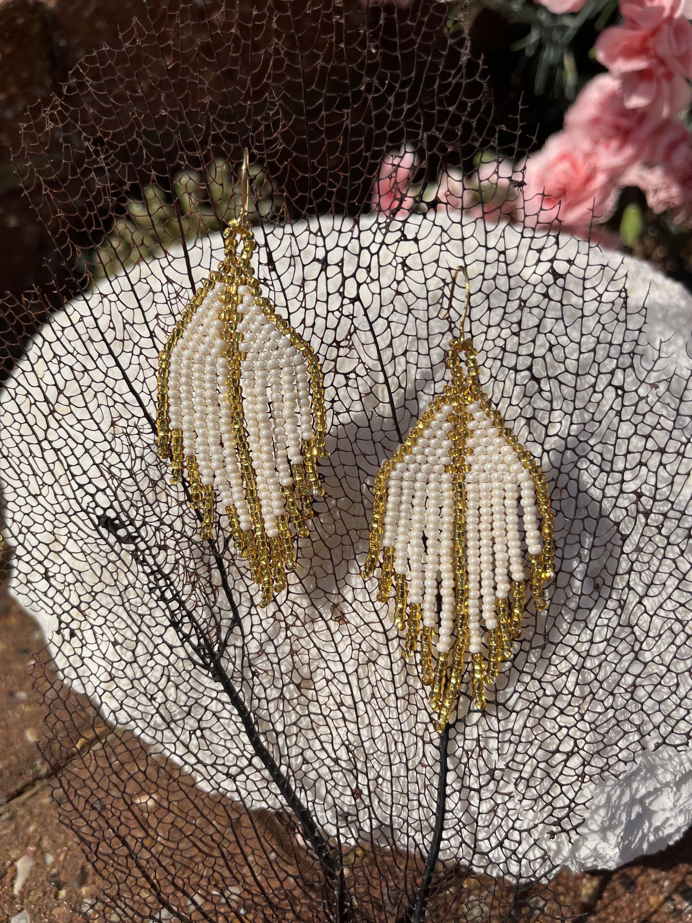 https://i.etsystatic.com/44293893/r/il/64c4b4/5384183774/il_fullxfull.5384183774_ealz.jpg