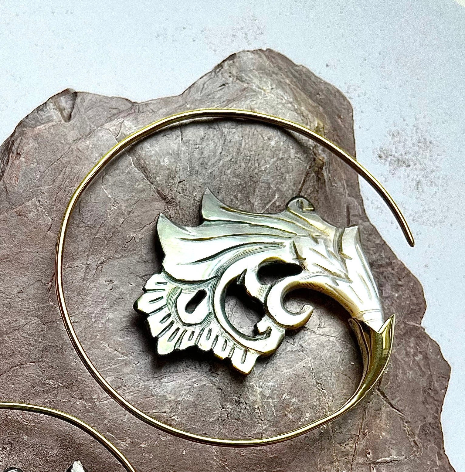 https://i.etsystatic.com/44293893/r/il/a8068c/5437195397/il_fullxfull.5437195397_d9ob.jpg