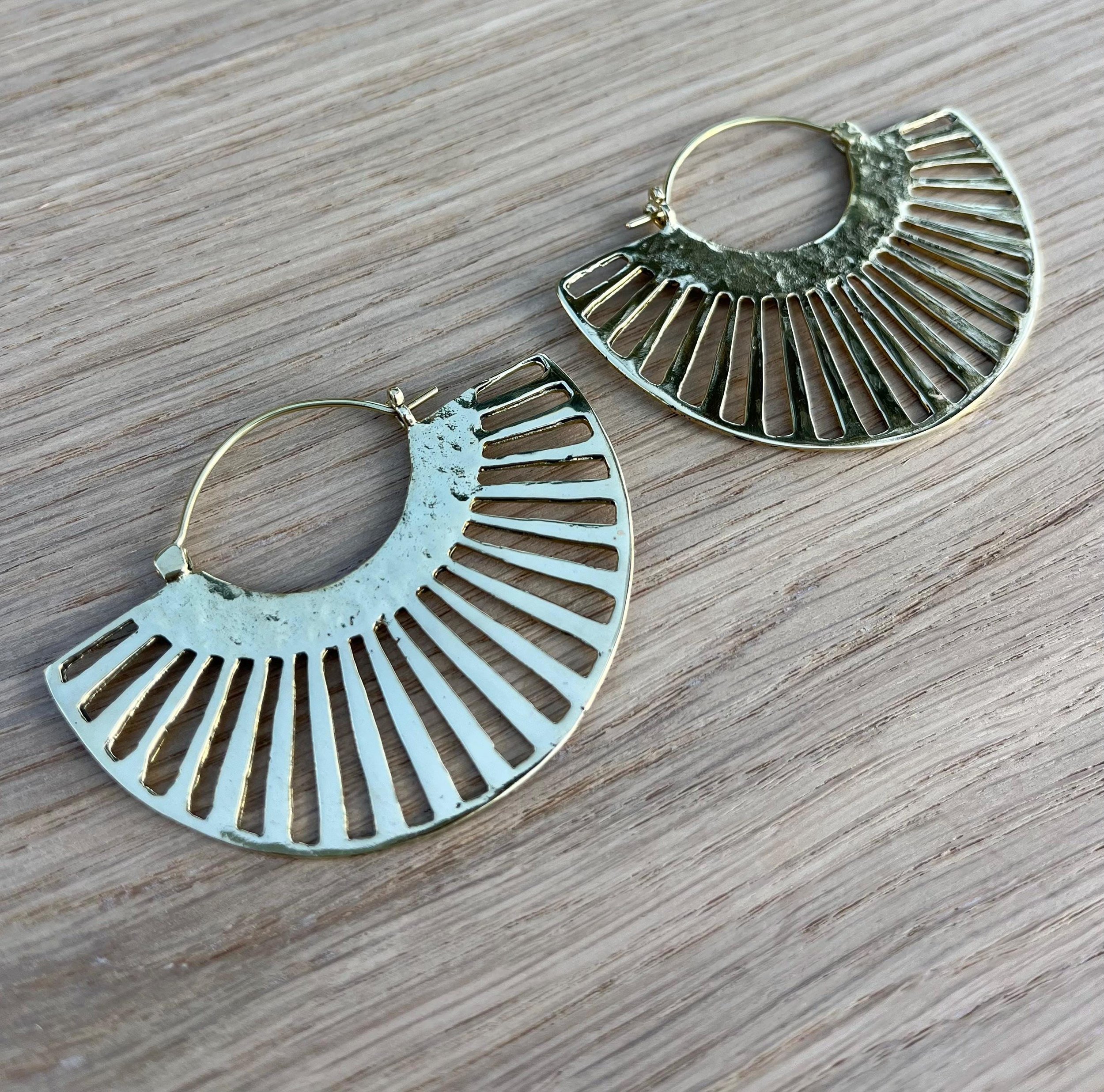 https://i.etsystatic.com/44293893/r/il/6a6281/6288437473/il_fullxfull.6288437473_fw4f.jpg