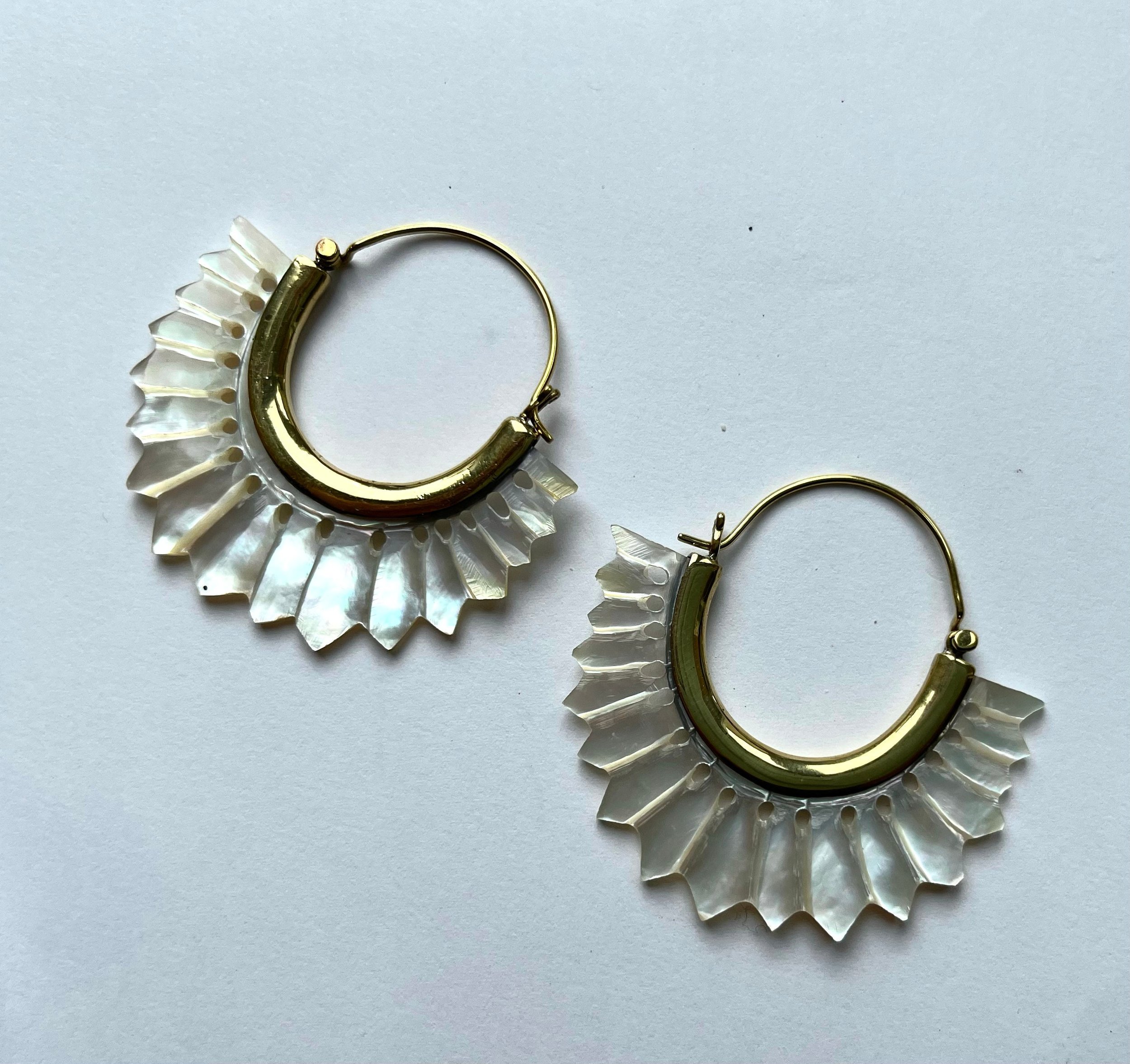 https://i.etsystatic.com/44293893/r/il/c2129e/5437097511/il_fullxfull.5437097511_ob4u.jpg