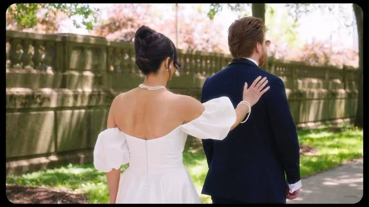Scenes From a Marriage: Kristen &amp; Shane <3

Venue: @chicagoilluminatingcompany 
Planner: @simplemomentsbymaggie 
Photo: @erinhoytphotography @elenabaziniphotography 
Florals: @phillips_flowers